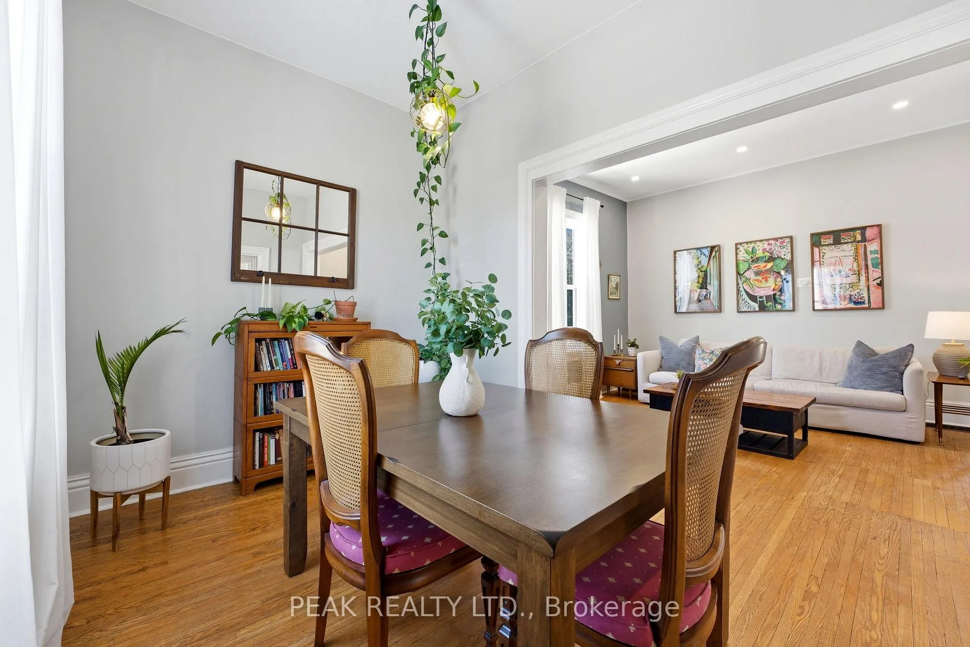 Photo 11 of 17 Helen Street, Brant, Paris — HOMEH