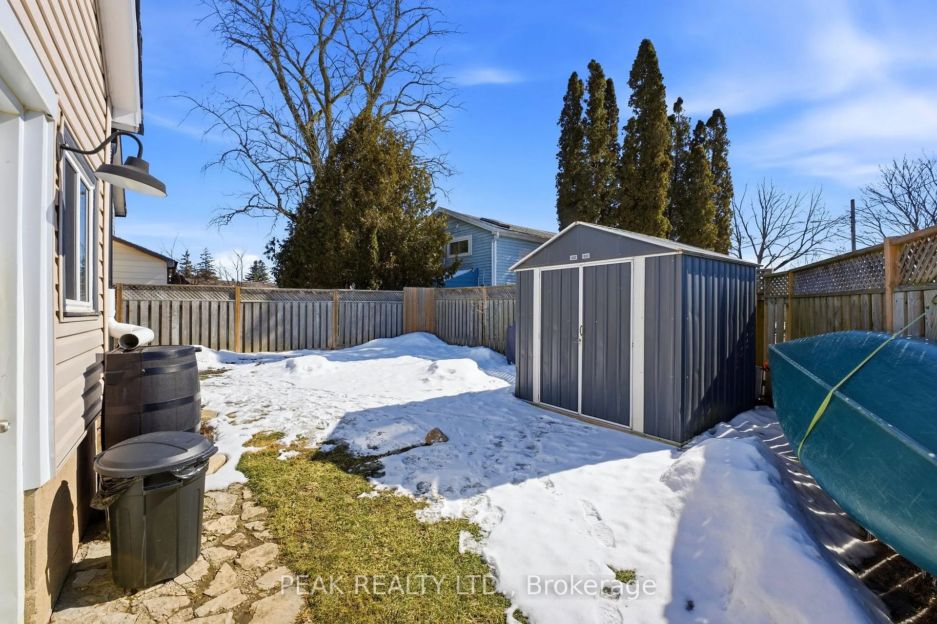 Photo 23 of 17 Helen Street, Brant, Paris — HOMEH