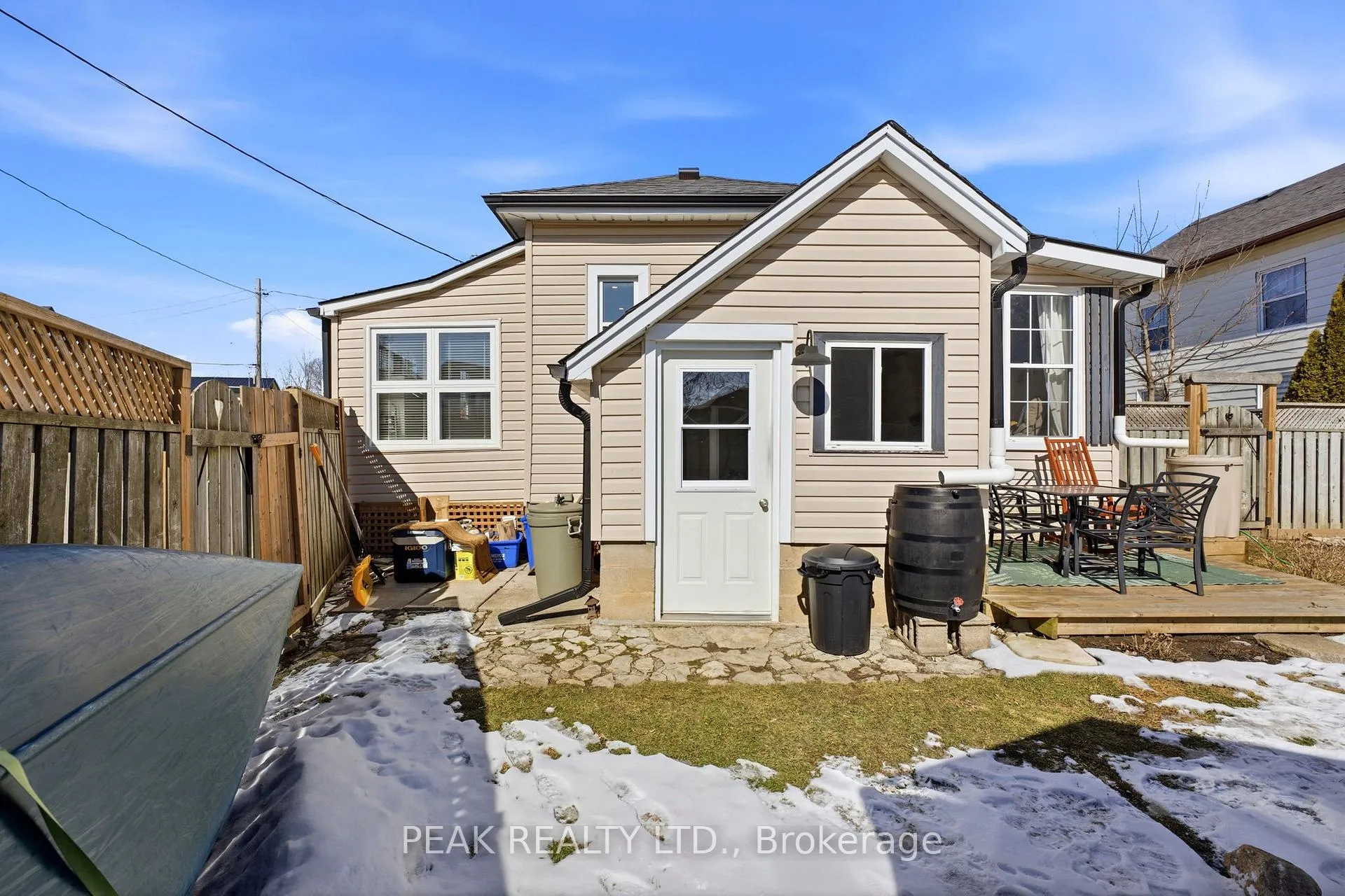 Photo 24 of 17 Helen Street, Brant, Paris — HOMEH