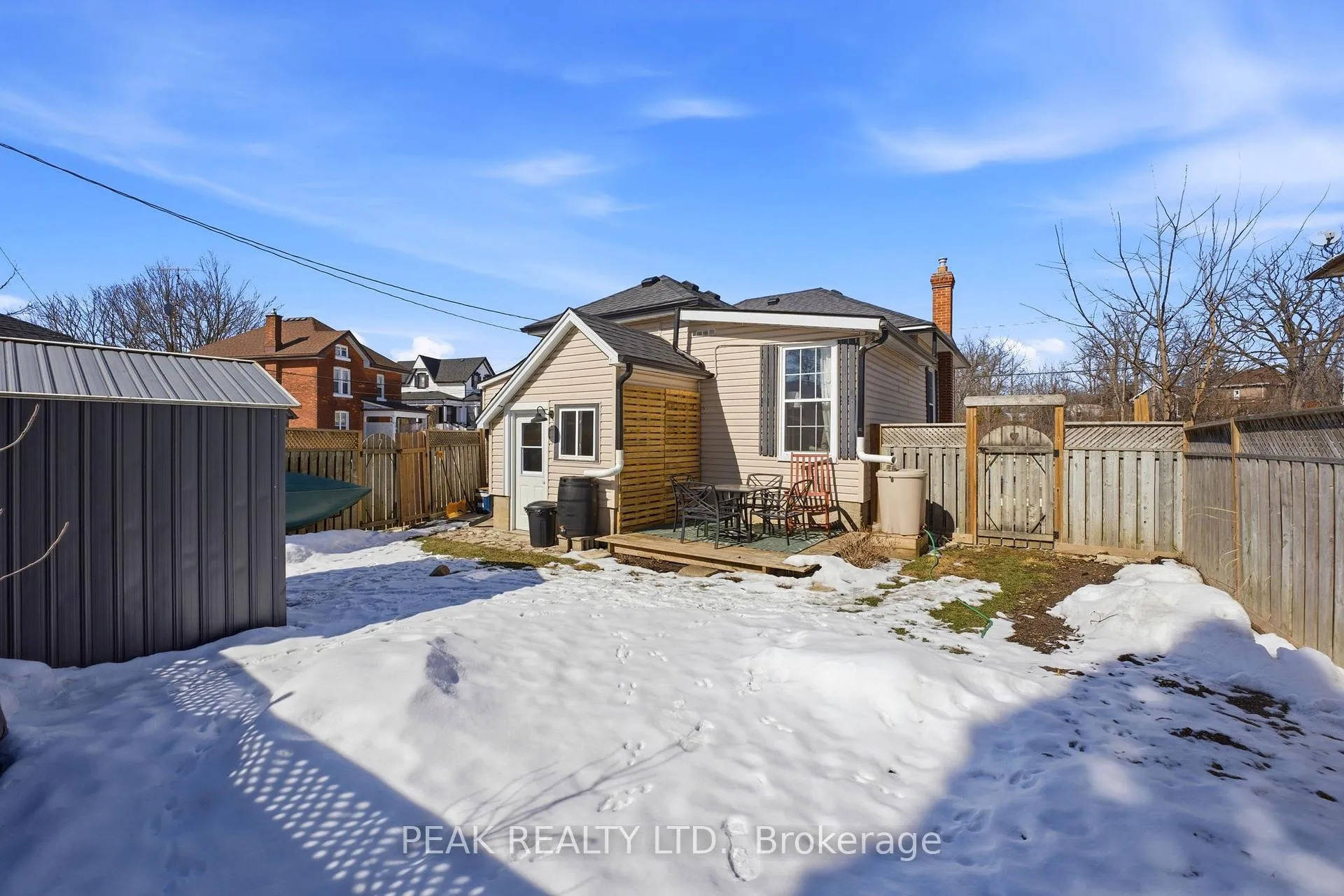 Photo 26 of 17 Helen Street, Brant, Paris — HOMEH