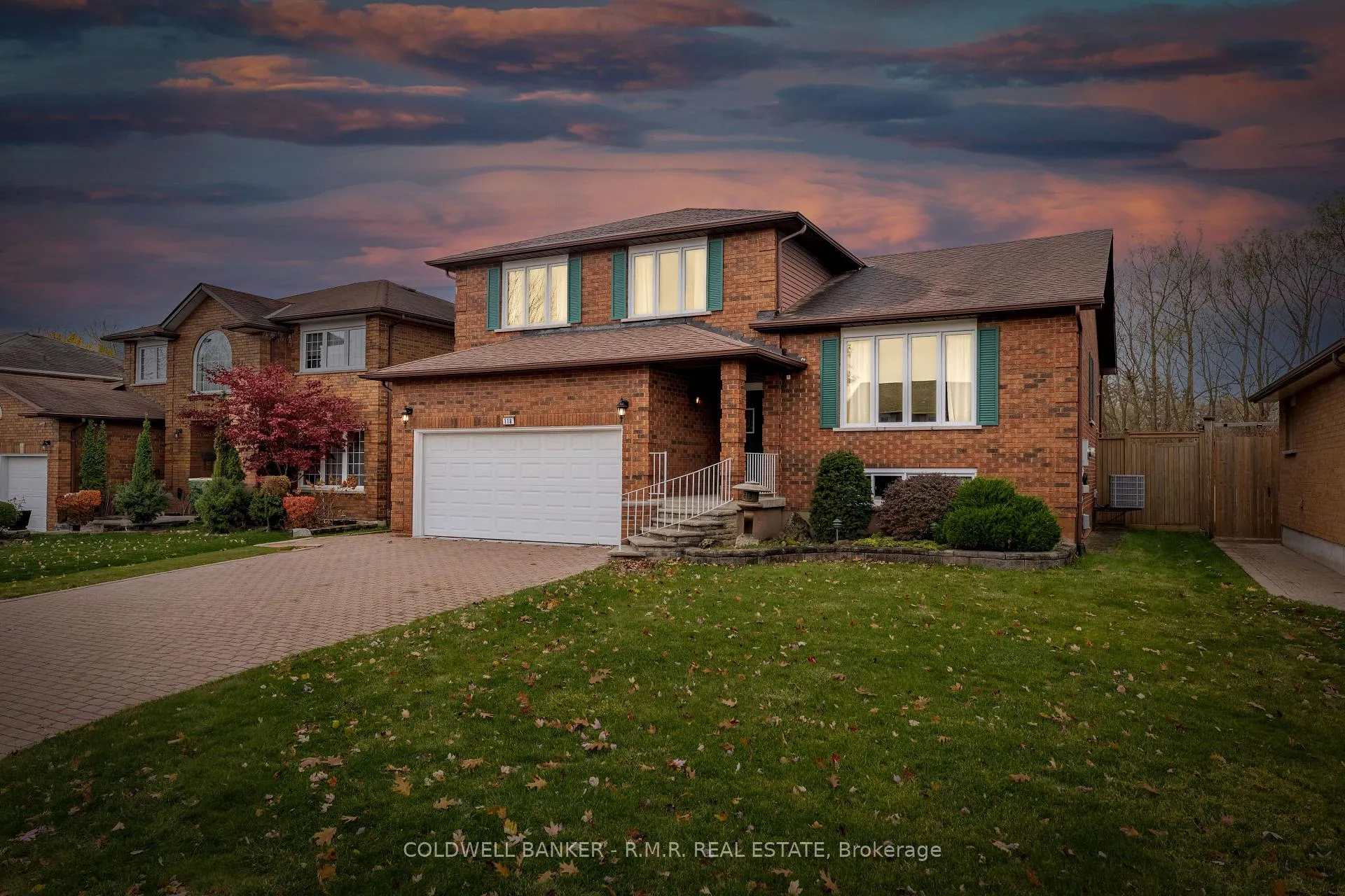 Photo 1 of 118 Waverly Street N, Oshawa, McLaughlin — HOMEH