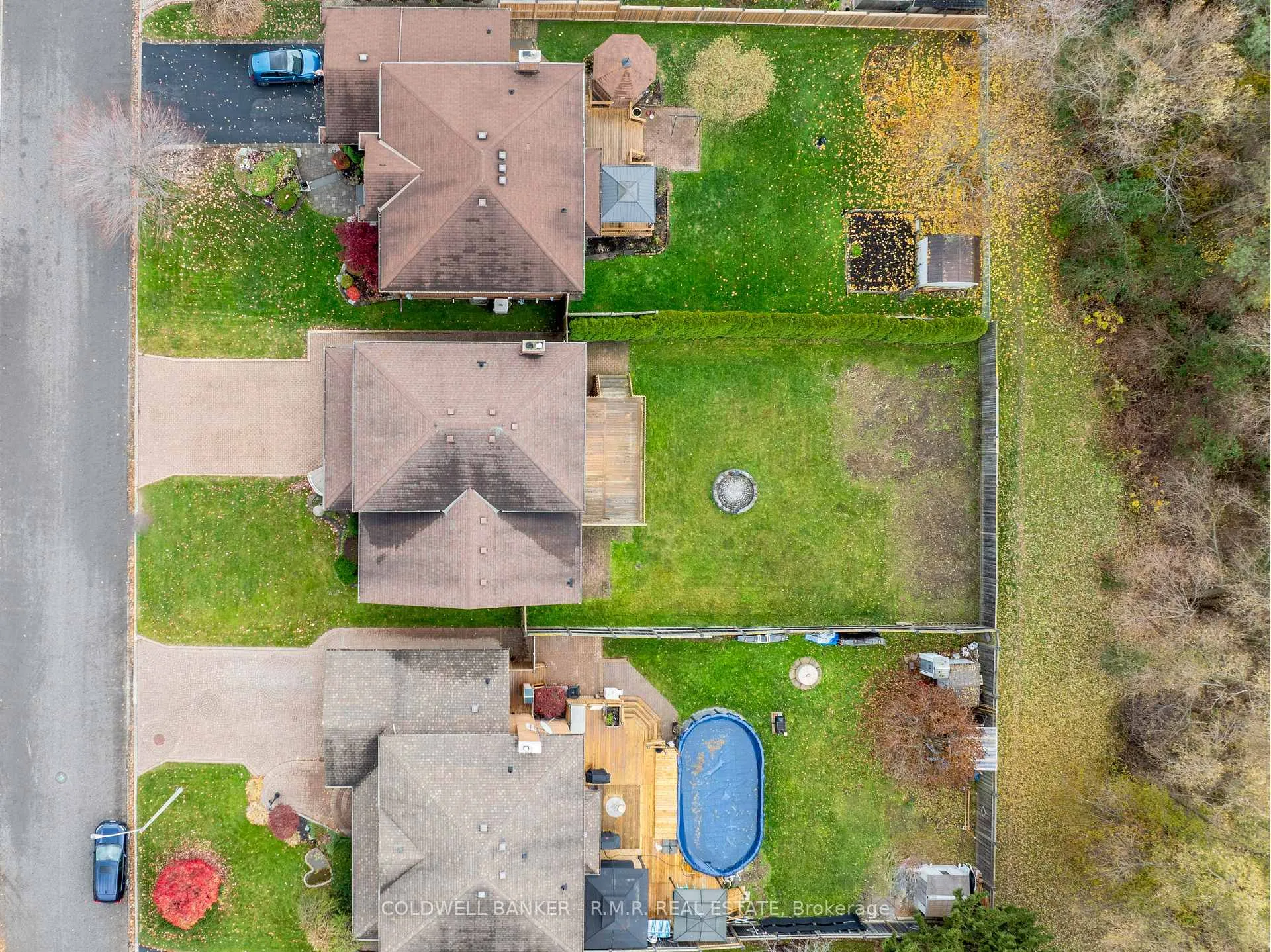 Photo 35 of 118 Waverly Street N, Oshawa, McLaughlin — HOMEH