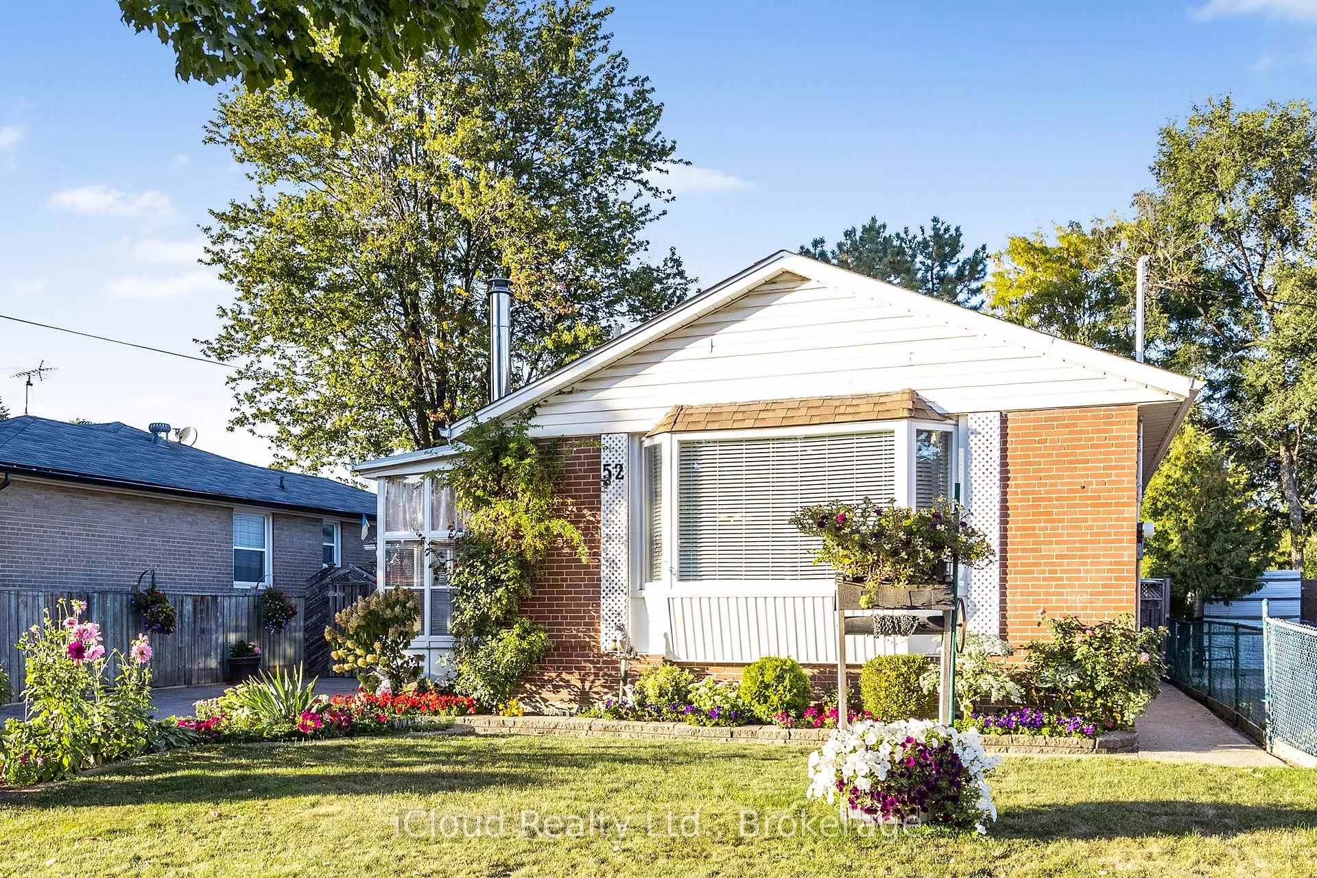 Photo 1 of 52 Kimbark Drive, Brampton, Northwood Park — HOMEH
