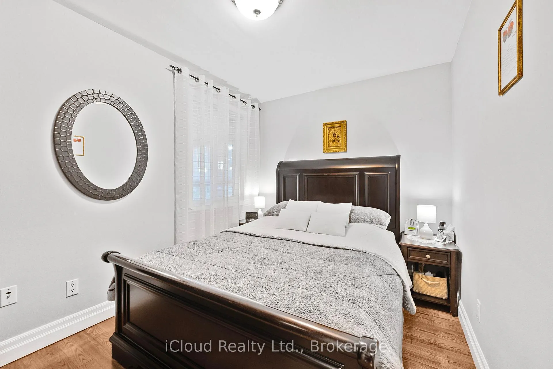 Photo 14 of 52 Kimbark Drive, Brampton, Northwood Park — HOMEH