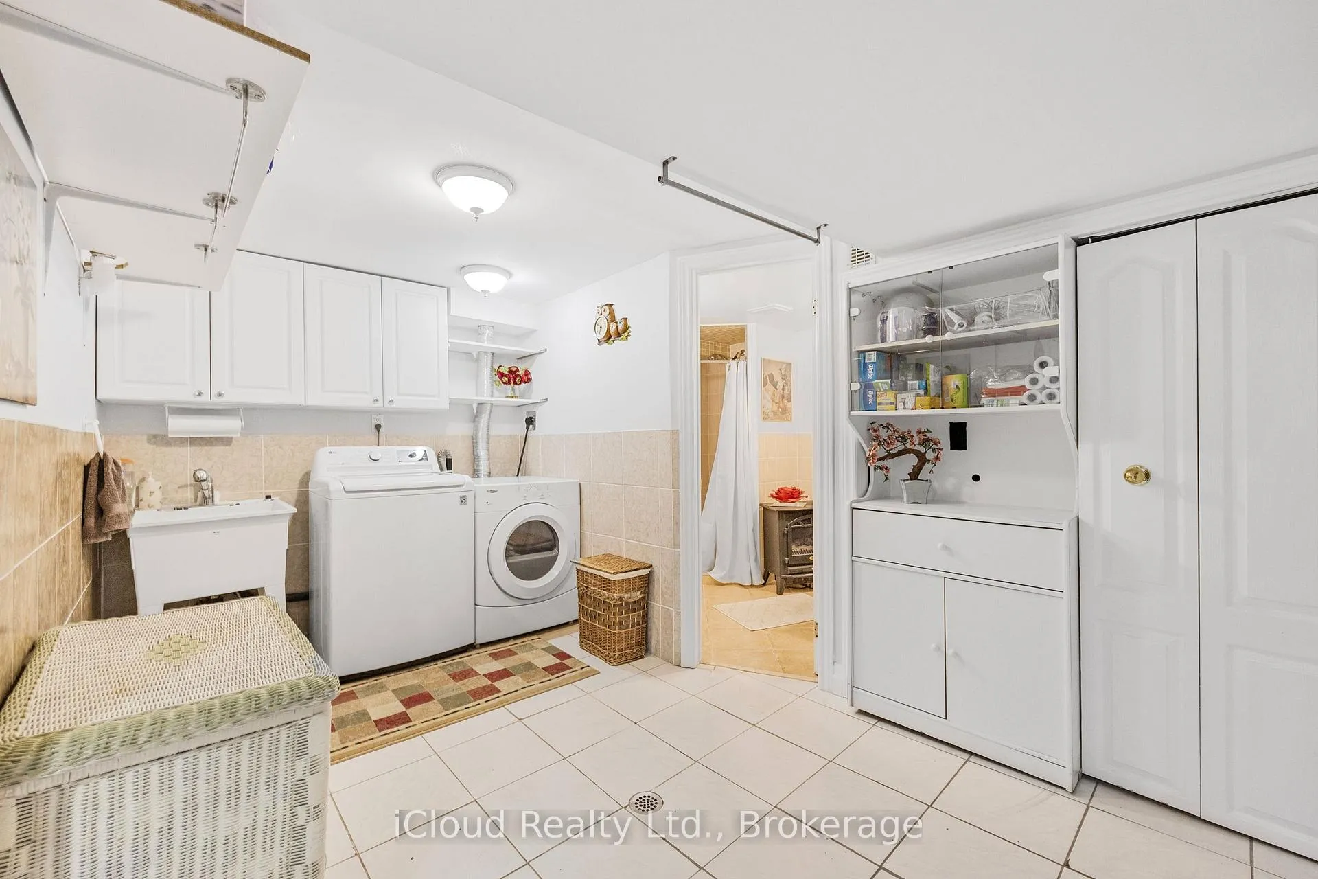 Photo 25 of 52 Kimbark Drive, Brampton, Northwood Park — HOMEH