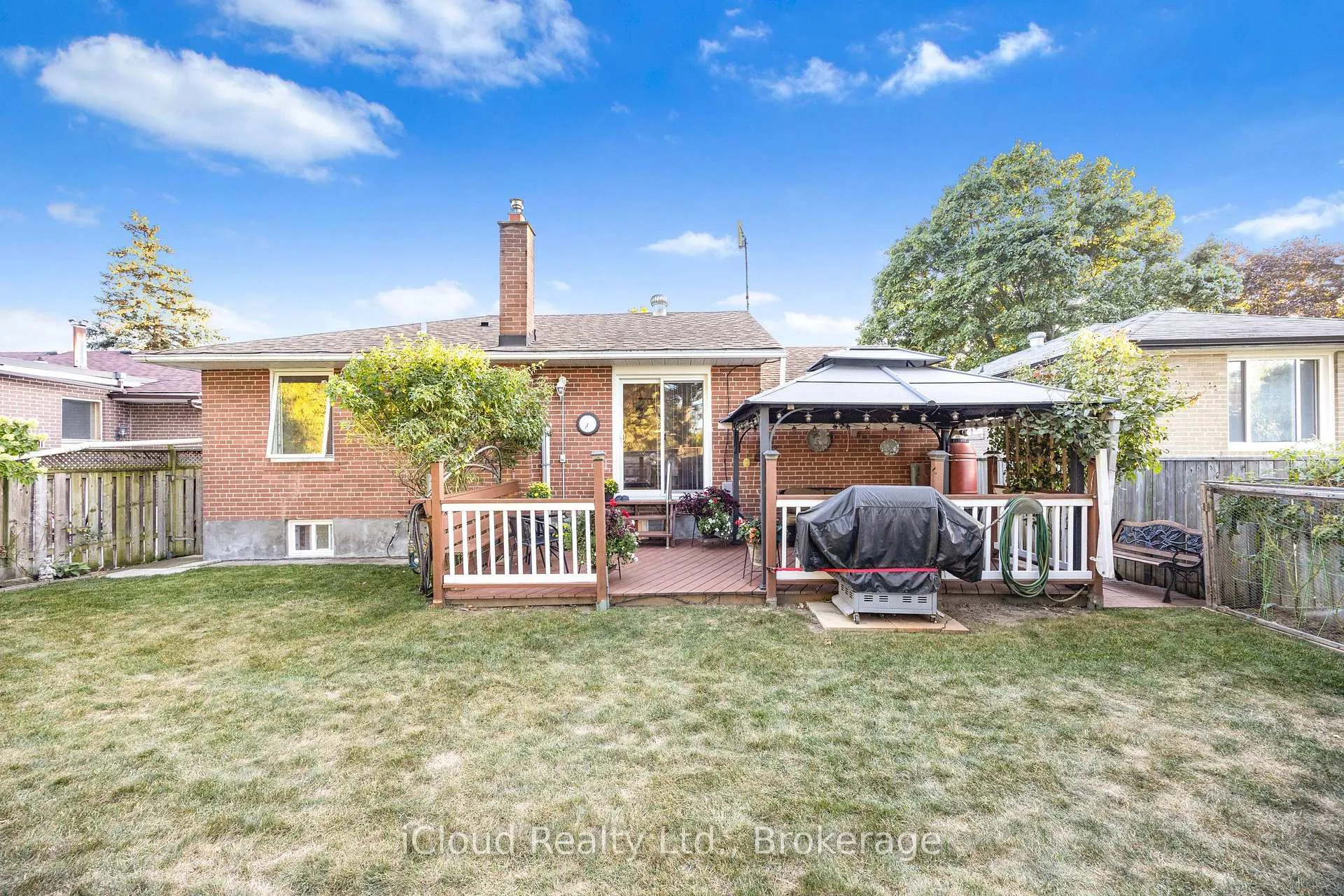 Photo 28 of 52 Kimbark Drive, Brampton, Northwood Park — HOMEH