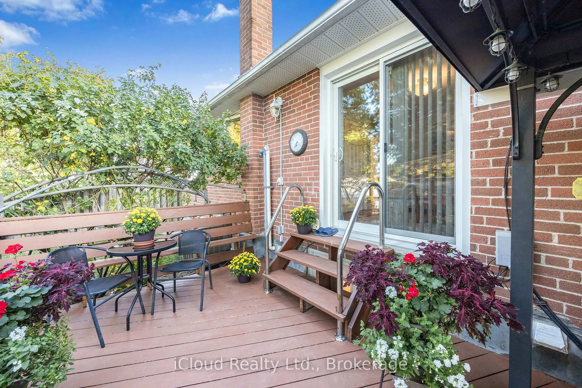 Photo 31 of 52 Kimbark Drive, Brampton, Northwood Park — HOMEH