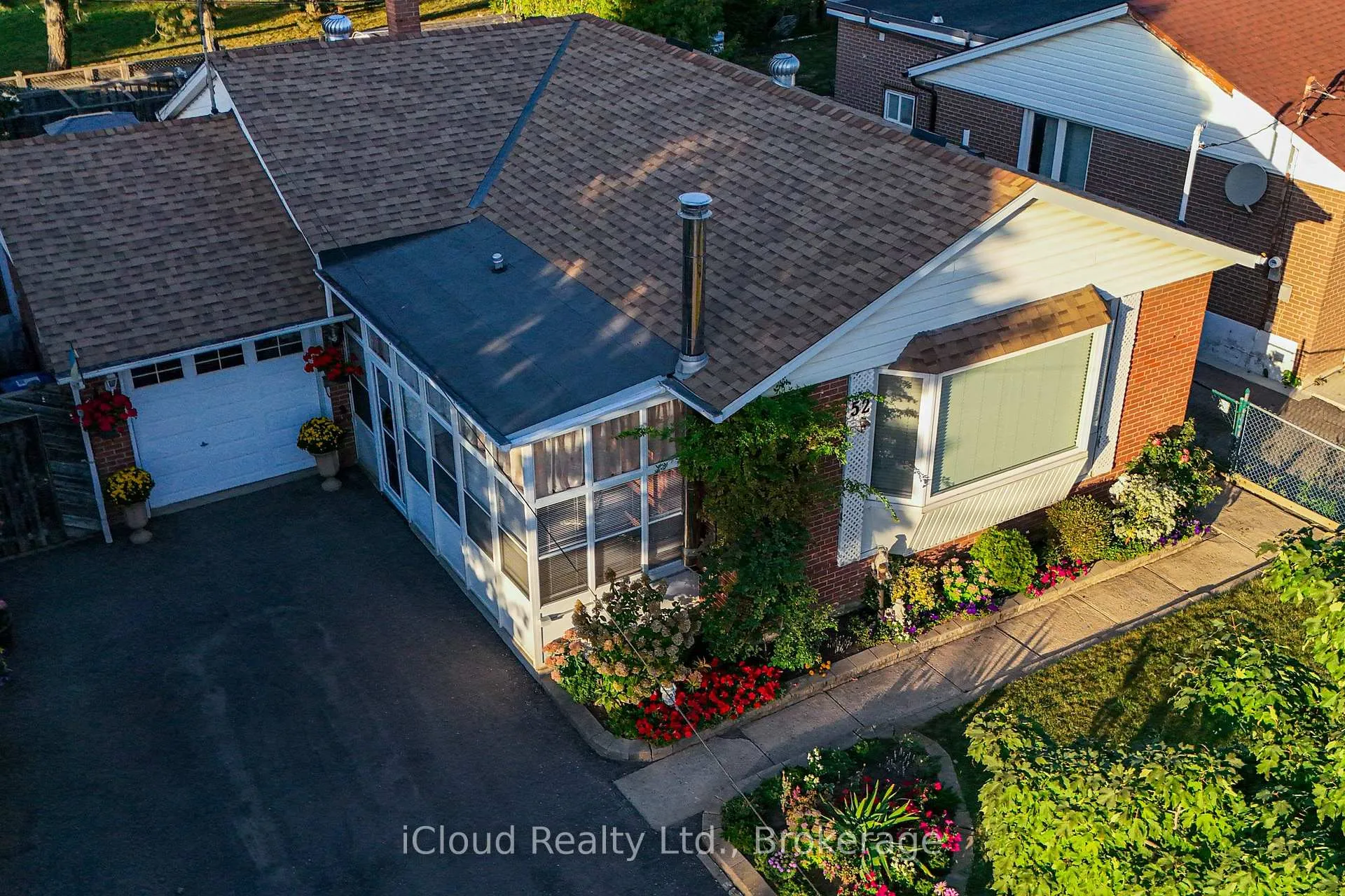 Photo 43 of 52 Kimbark Drive, Brampton, Northwood Park — HOMEH