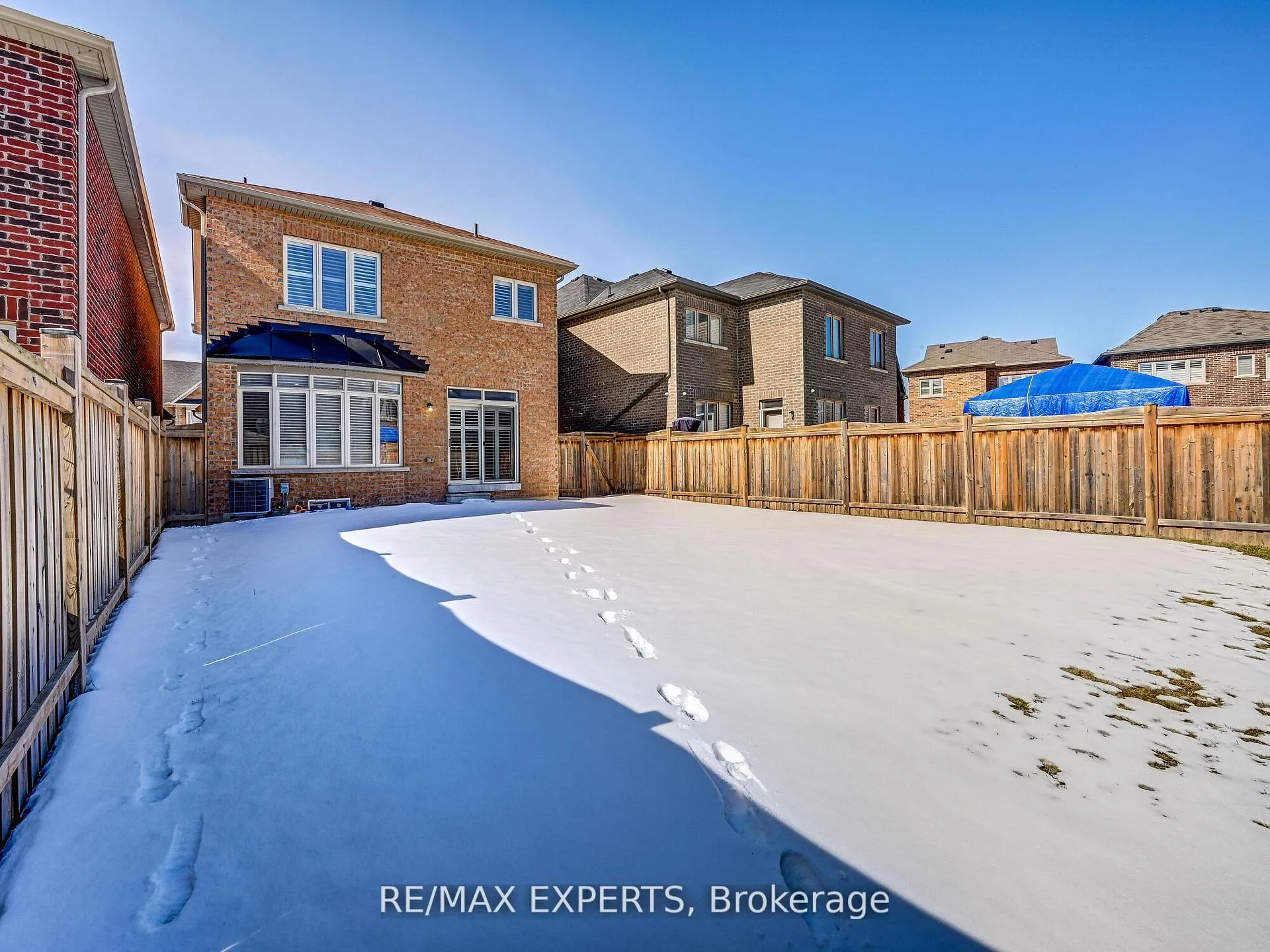 Photo 26 of 25 Killington Avenue, Vaughan, Kleinburg — HOMEH