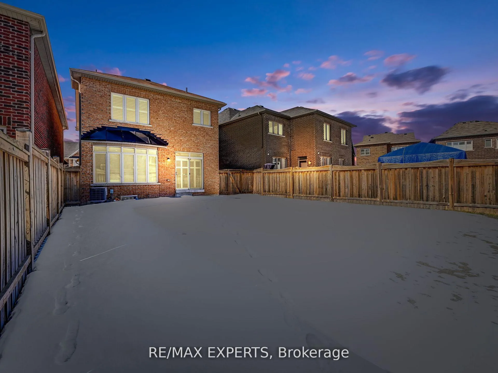 Photo 27 of 25 Killington Avenue, Vaughan, Kleinburg — HOMEH