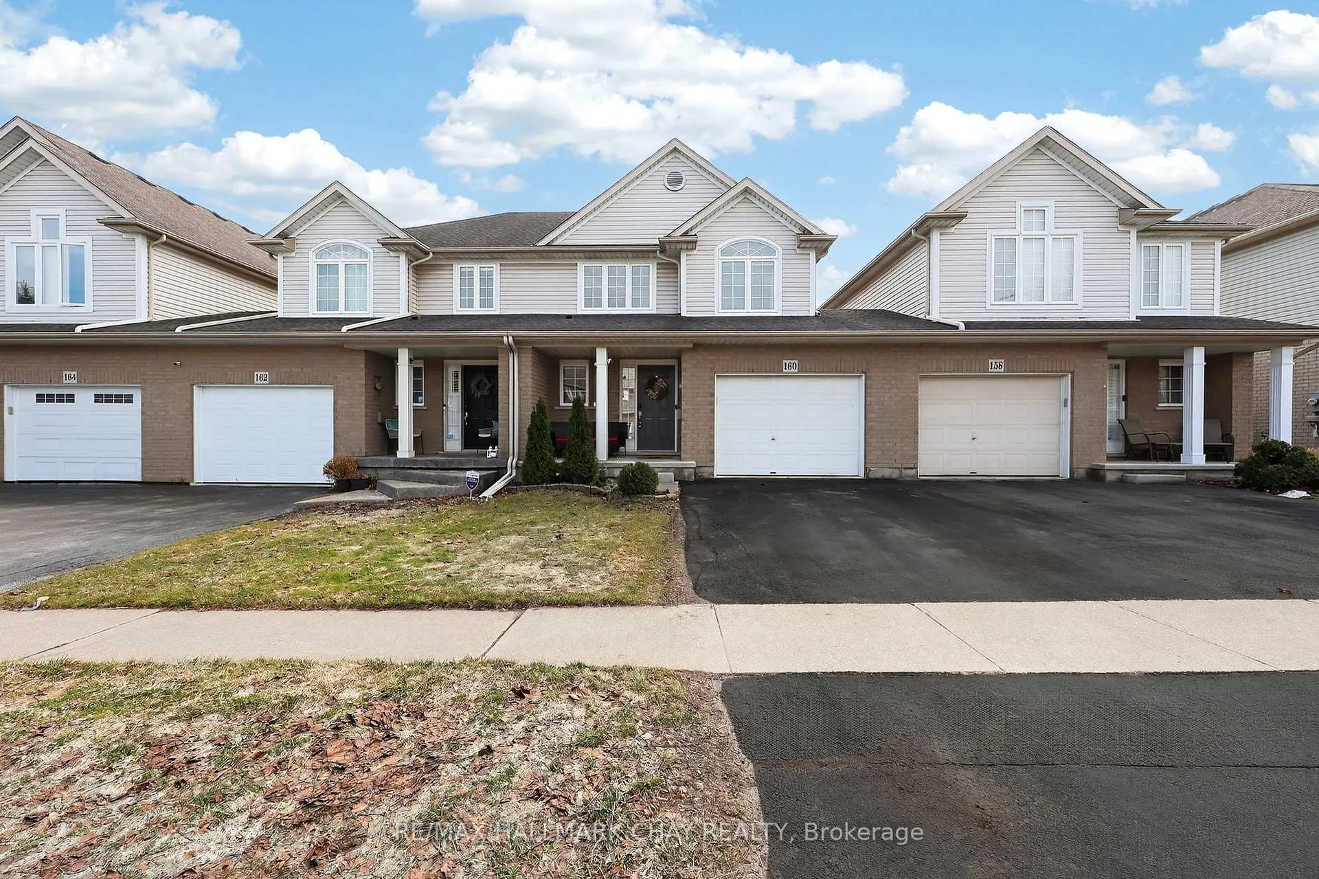 Photo 2 of 160 McBride Drive, St. Catharines, Rykert/Vansickle — HOMEH