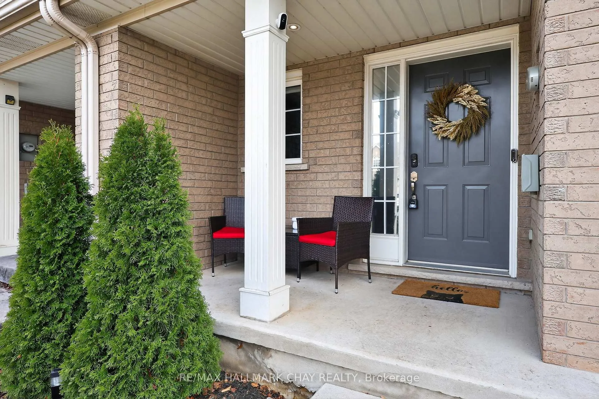 Photo 3 of 160 McBride Drive, St. Catharines, Rykert/Vansickle — HOMEH