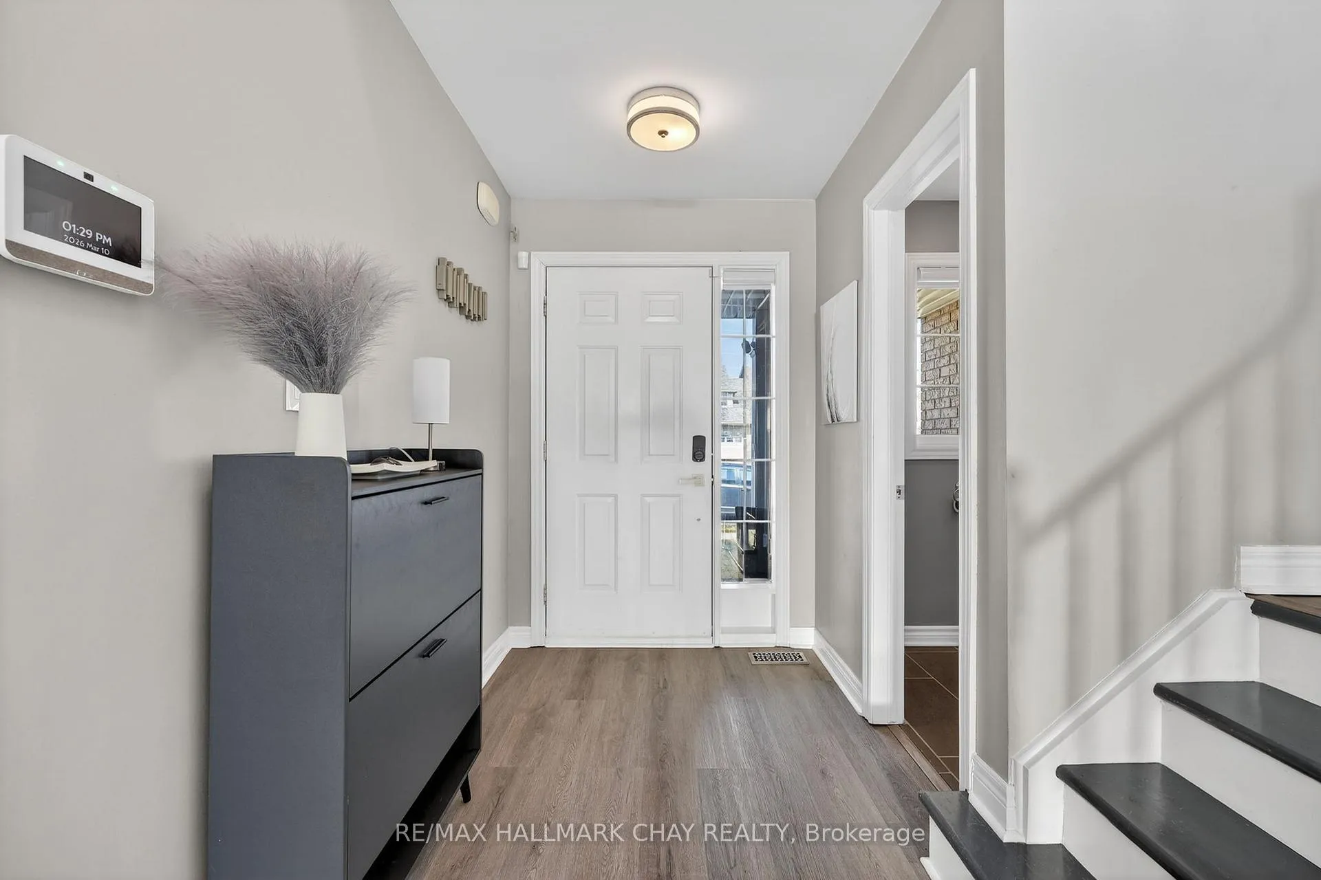 Photo 4 of 160 McBride Drive, St. Catharines, Rykert/Vansickle — HOMEH