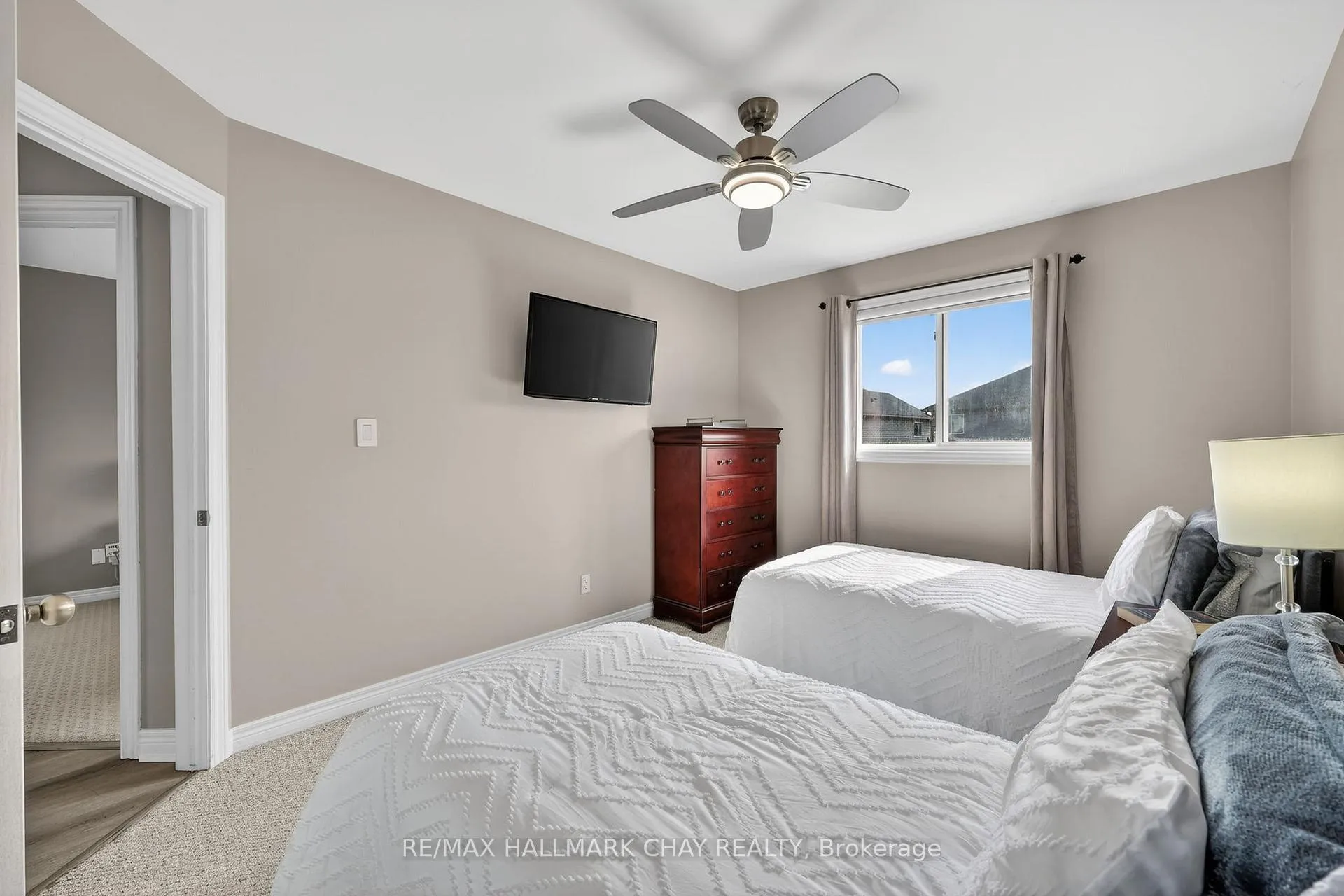 Photo 21 of 160 McBride Drive, St. Catharines, Rykert/Vansickle — HOMEH