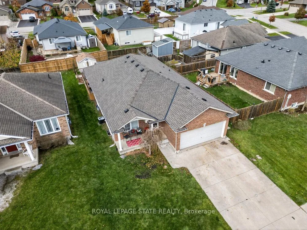Photo 29 of 60 Saturn Road, Port Colborne, Main Street — HOMEH
