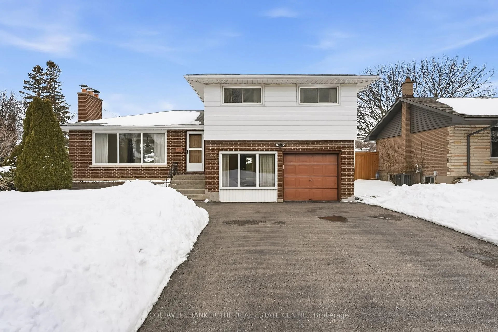 Front of 724 Westdale Street
