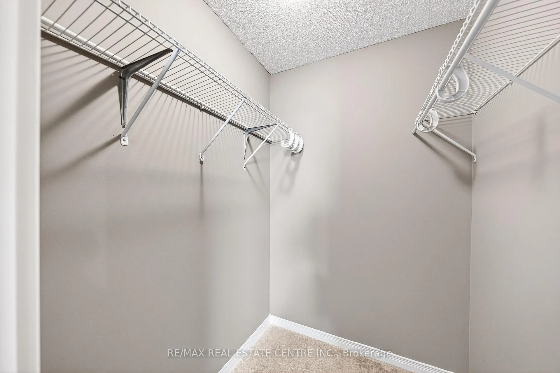 Photo 26 of Unit 212, 35 Green Valley Drive, Kitchener — HOMEH