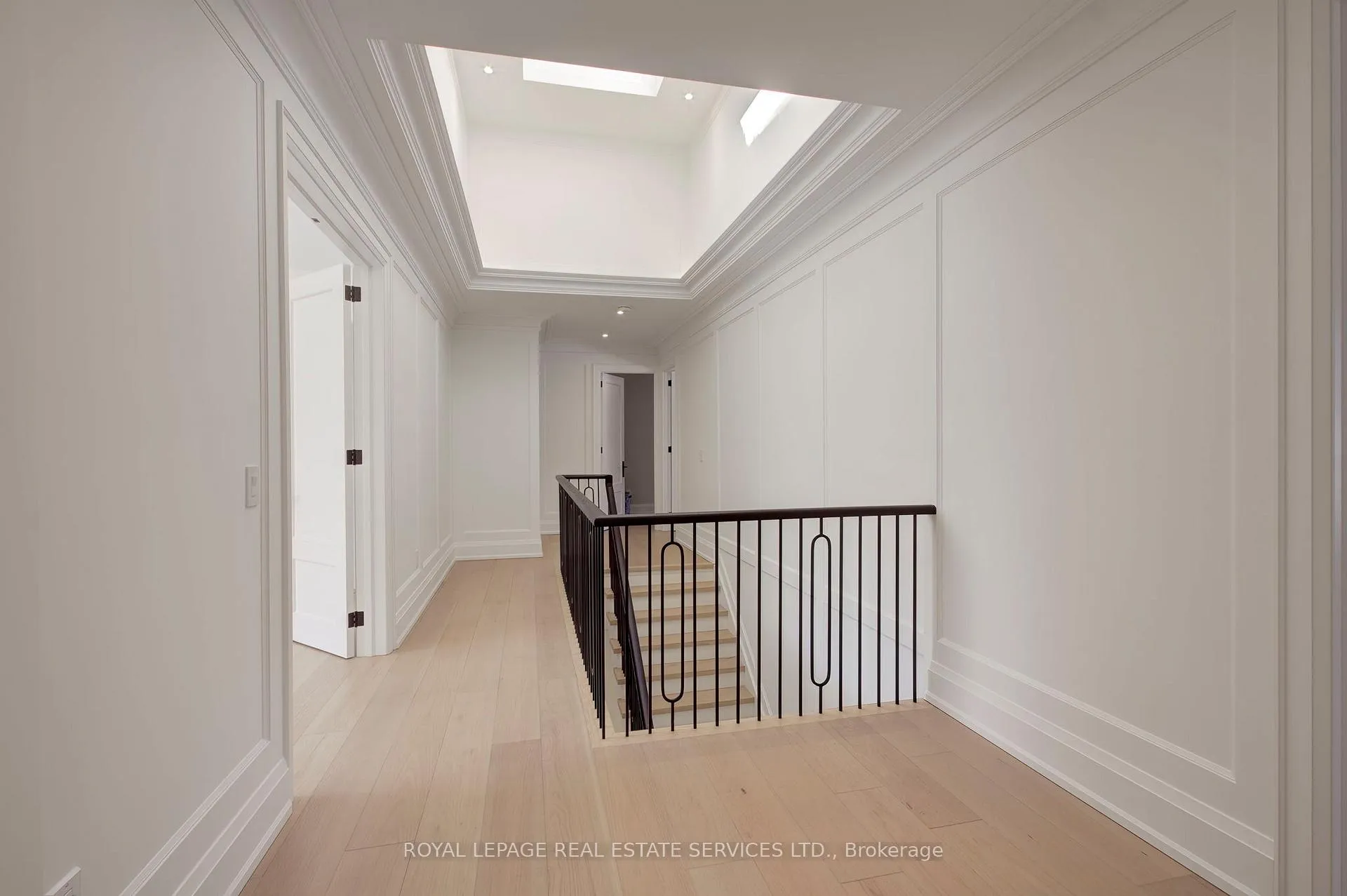 Photo 19 of 1504 Warren Drive, Oakville, Morrison — HOMEH