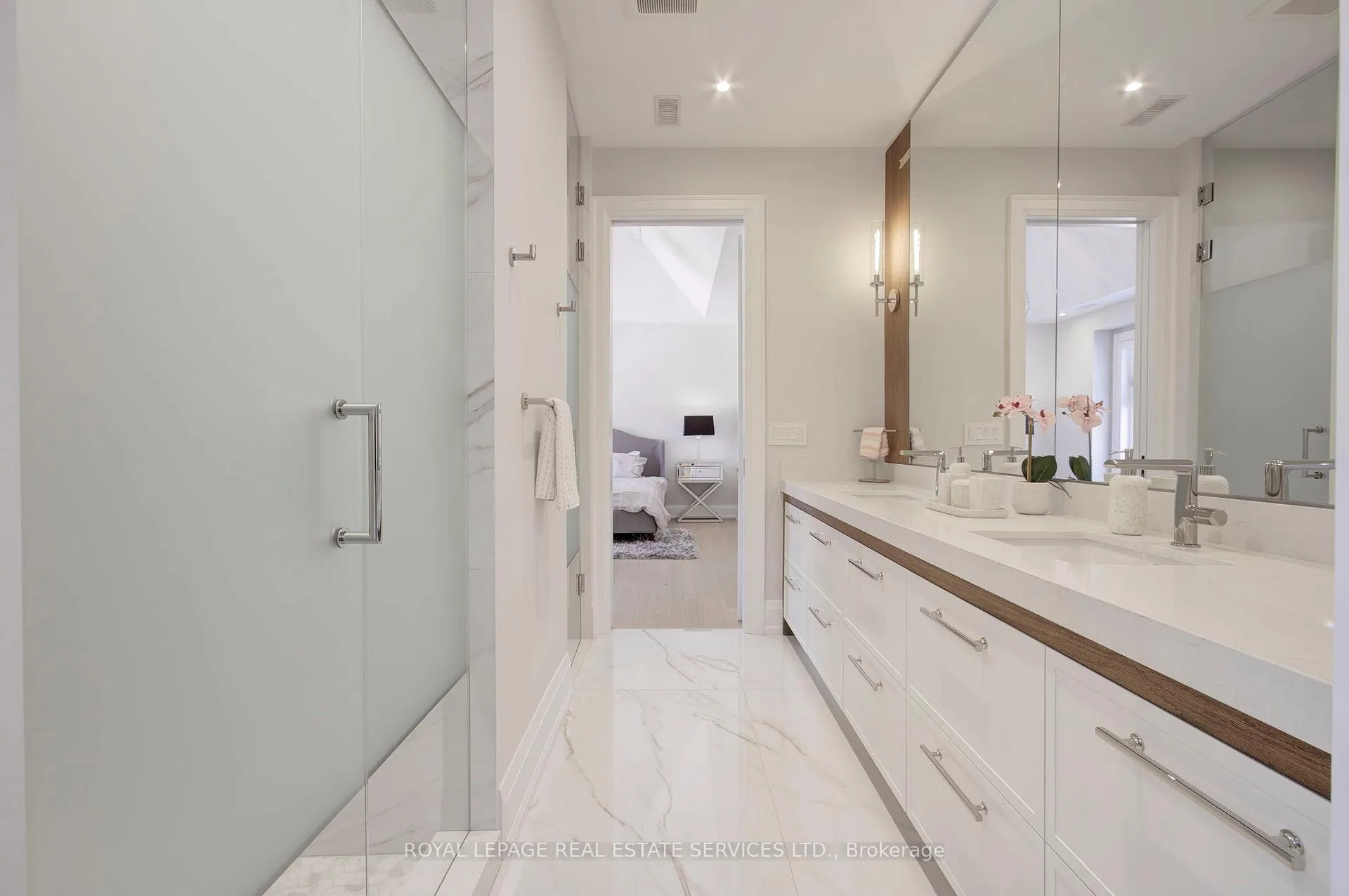 Photo 27 of 1504 Warren Drive, Oakville, Morrison — HOMEH