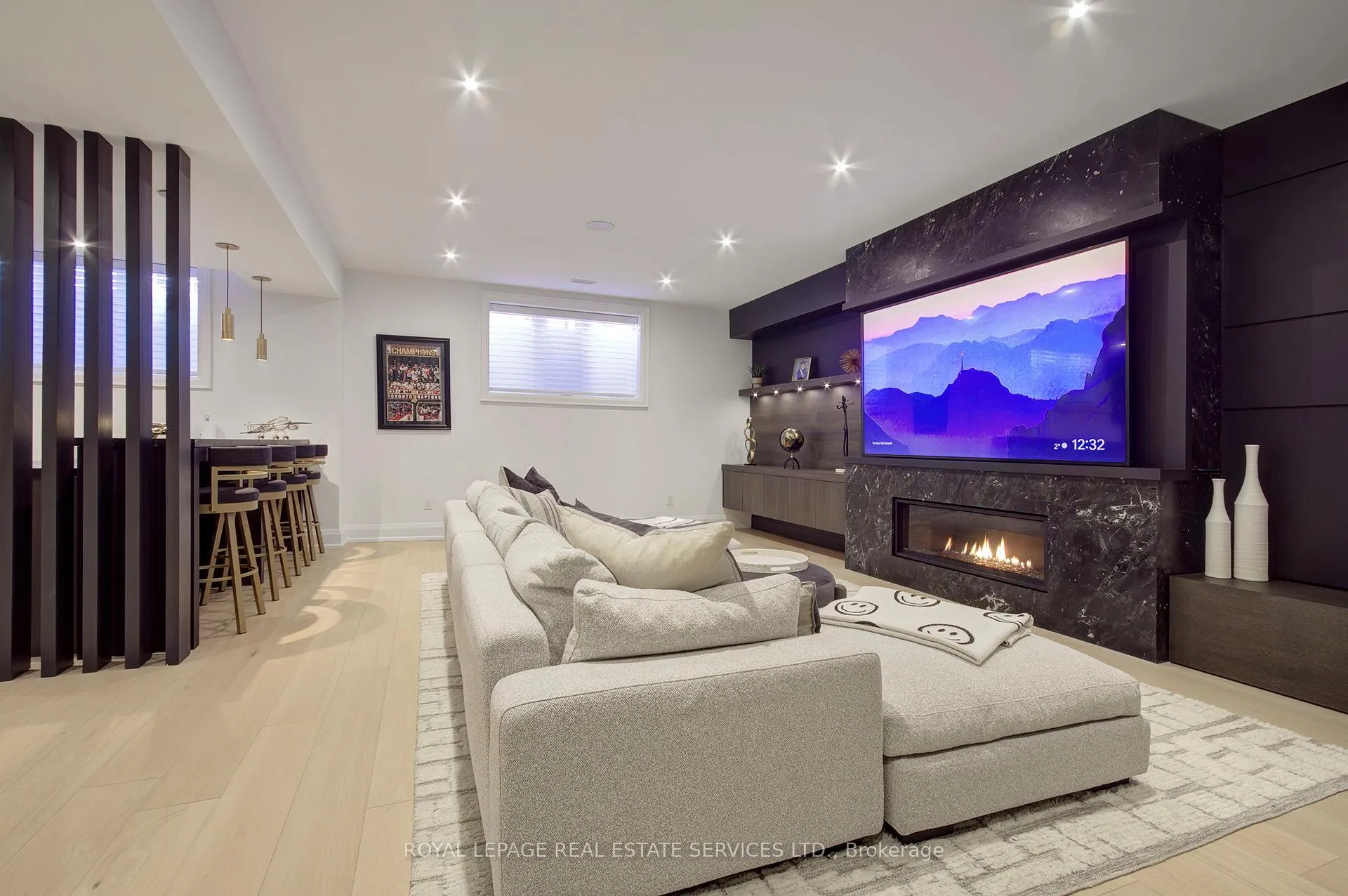 Photo 32 of 1504 Warren Drive, Oakville, Morrison — HOMEH