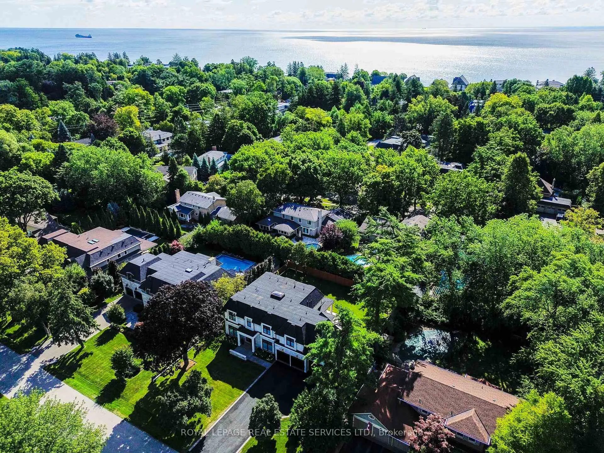 Photo 50 of 1504 Warren Drive, Oakville, Morrison — HOMEH