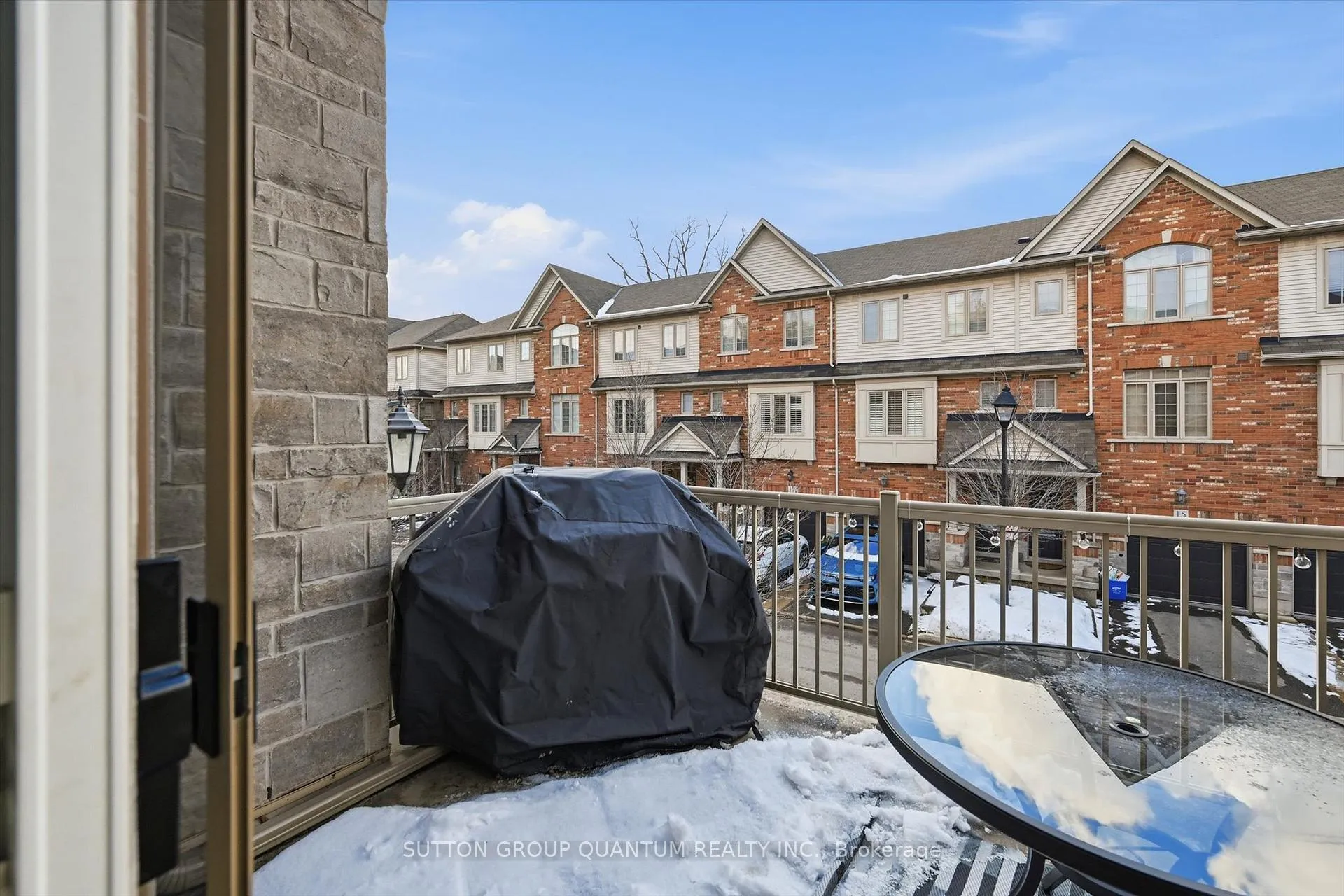 Photo 11 of Unit 2, 4165 Upper Middle Road, Burlington, Rose — HOMEH