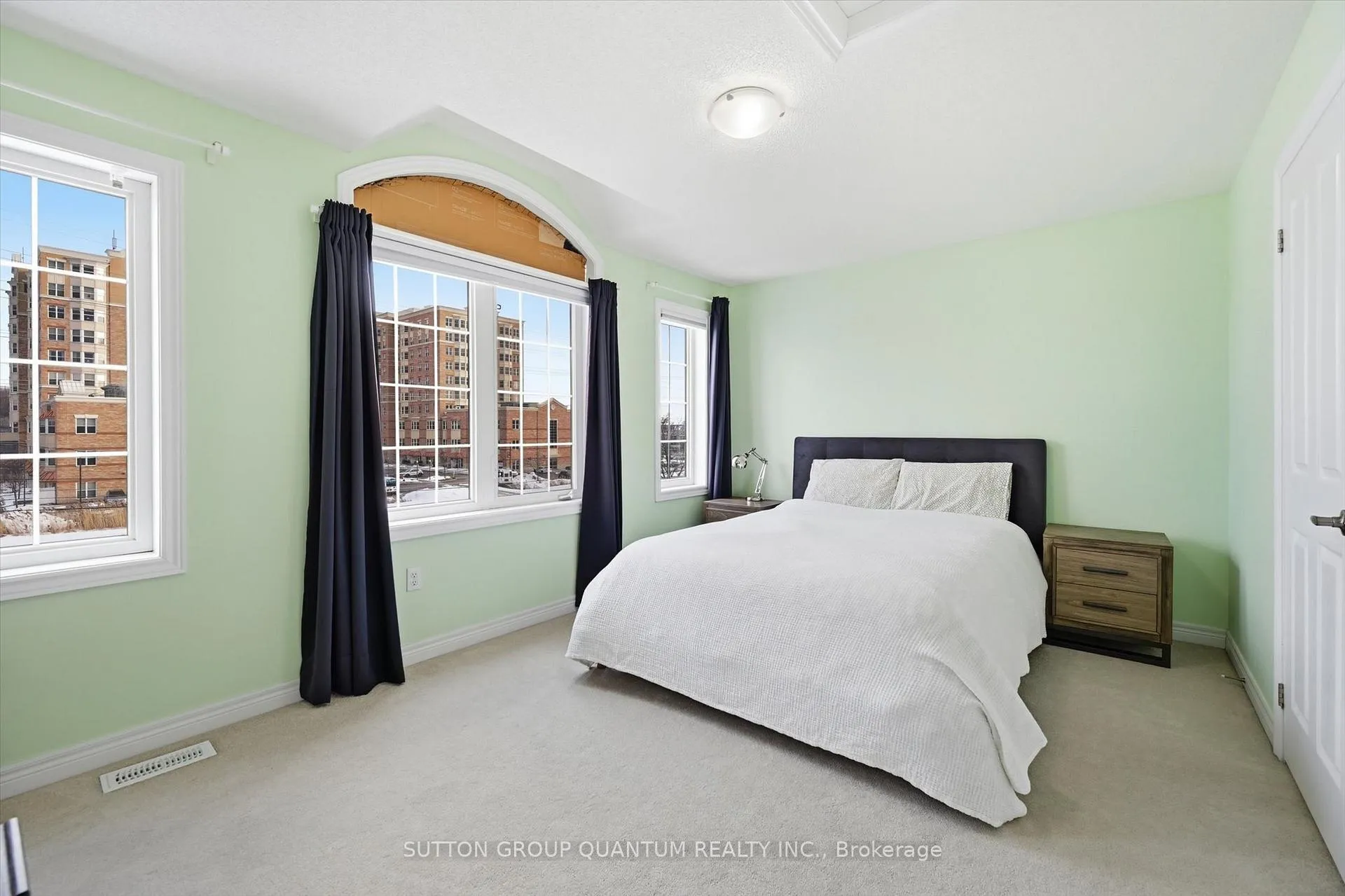 Photo 25 of Unit 2, 4165 Upper Middle Road, Burlington, Rose — HOMEH