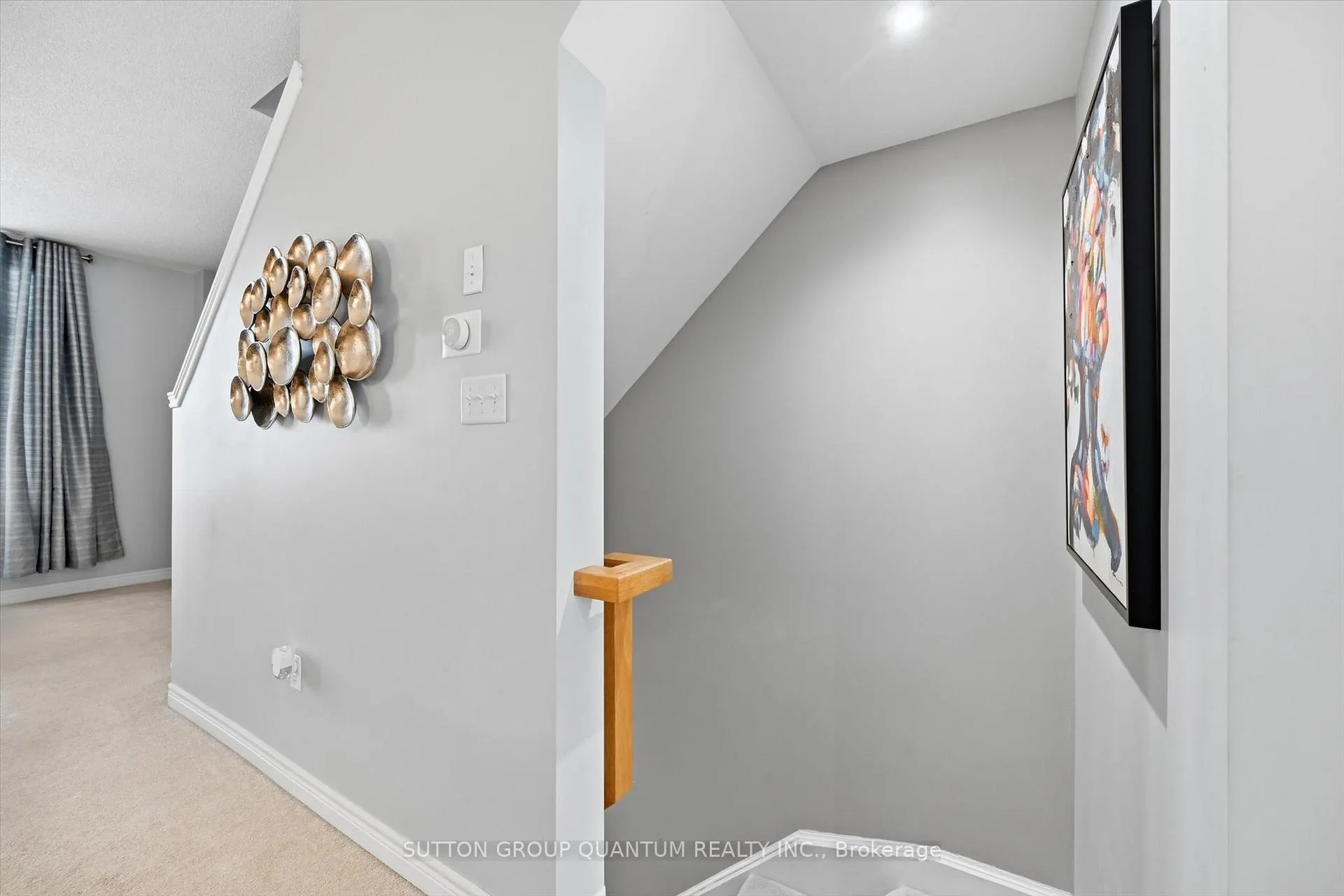 Photo 29 of Unit 2, 4165 Upper Middle Road, Burlington, Rose — HOMEH