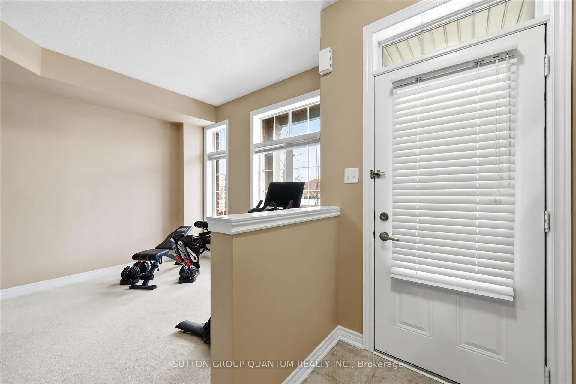 Photo 31 of Unit 2, 4165 Upper Middle Road, Burlington, Rose — HOMEH