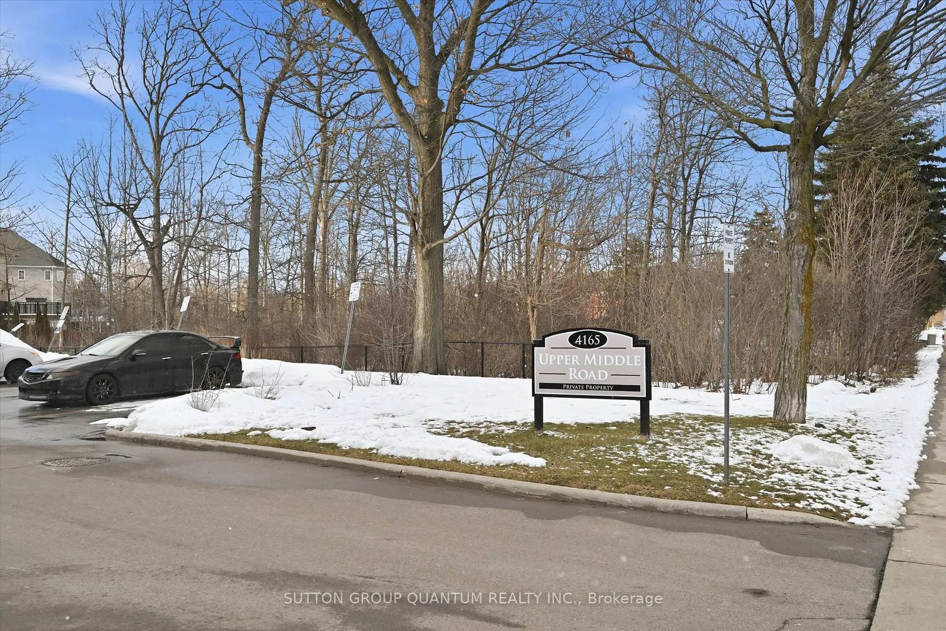 Photo 44 of Unit 2, 4165 Upper Middle Road, Burlington, Rose — HOMEH