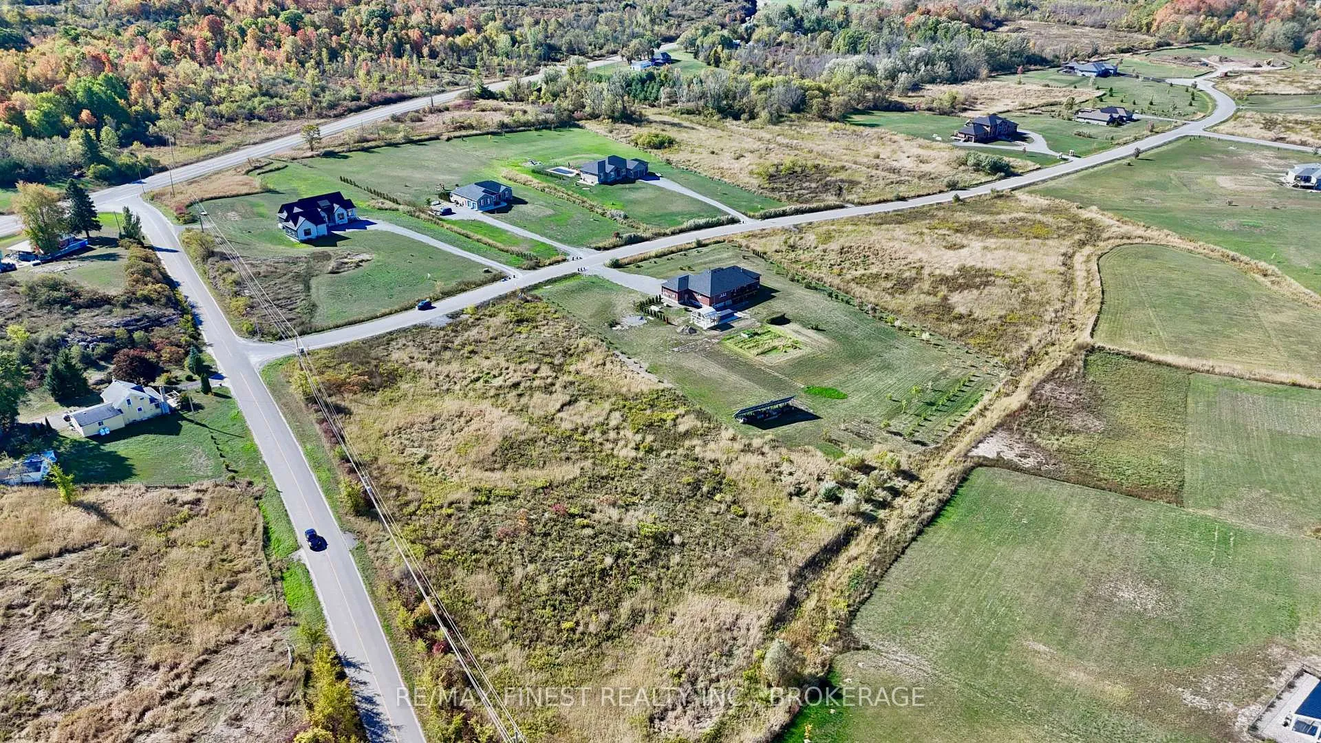 Photo 11 of 244 Mann Drive, Kingston, City North of 401 — HOMEH