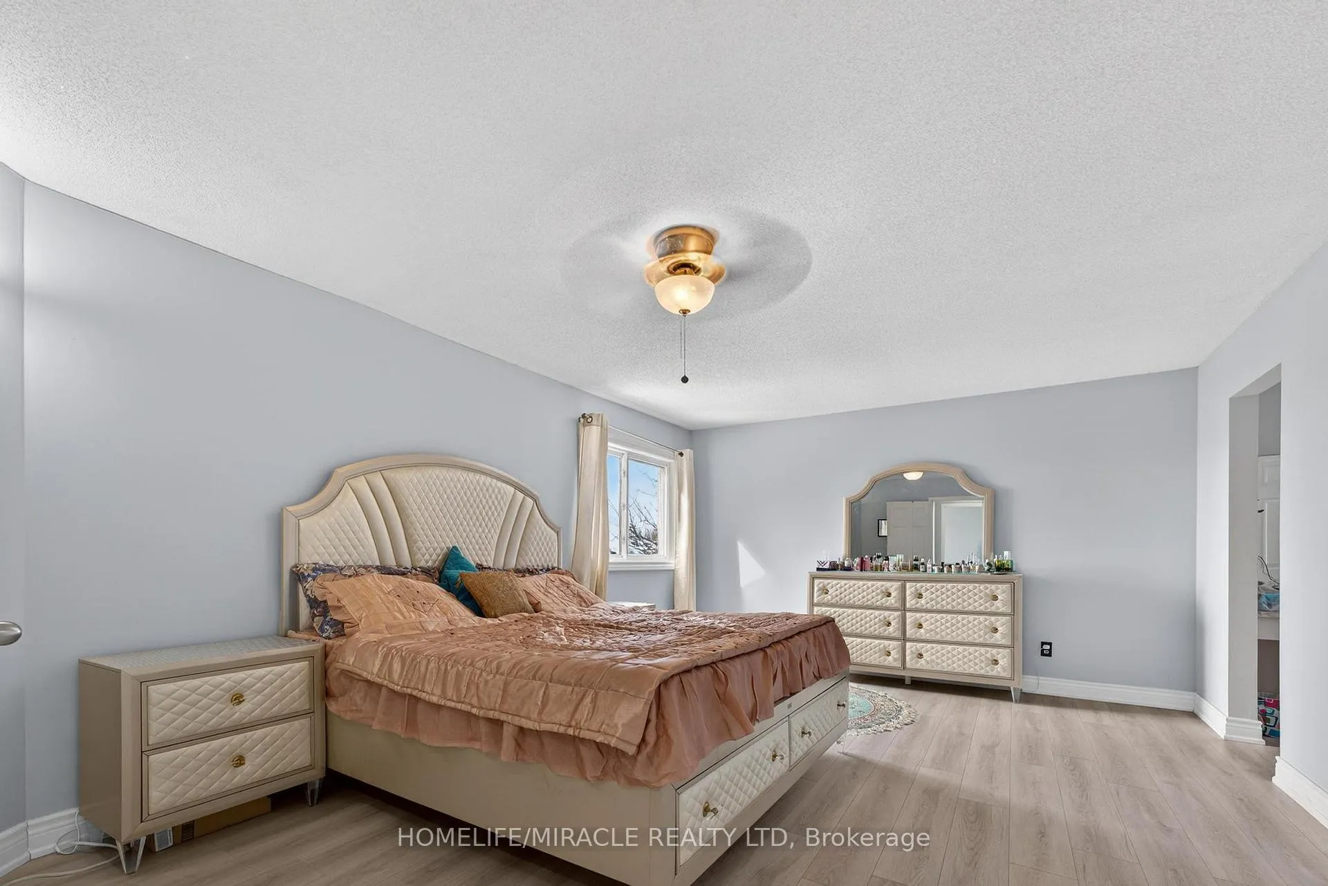 Photo 37 of 1002 Rambleberry Avenue, Pickering, Liverpool — HOMEH