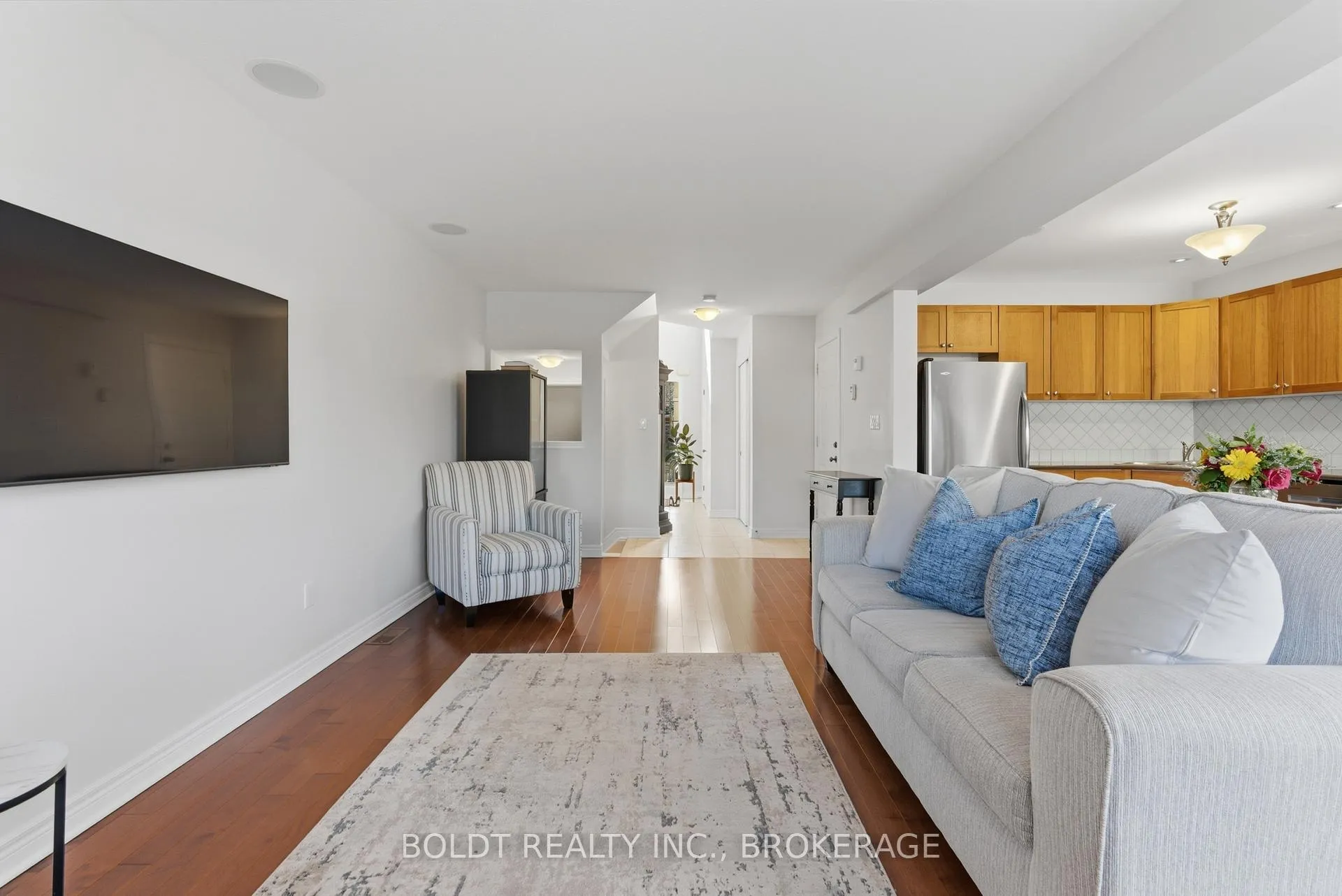 Photo 7 of 153 McBride Drive, St. Catharines, Rykert/Vansickle — HOMEH