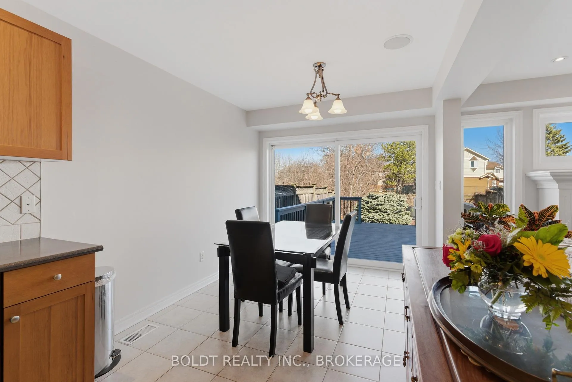 Photo 12 of 153 McBride Drive, St. Catharines, Rykert/Vansickle — HOMEH