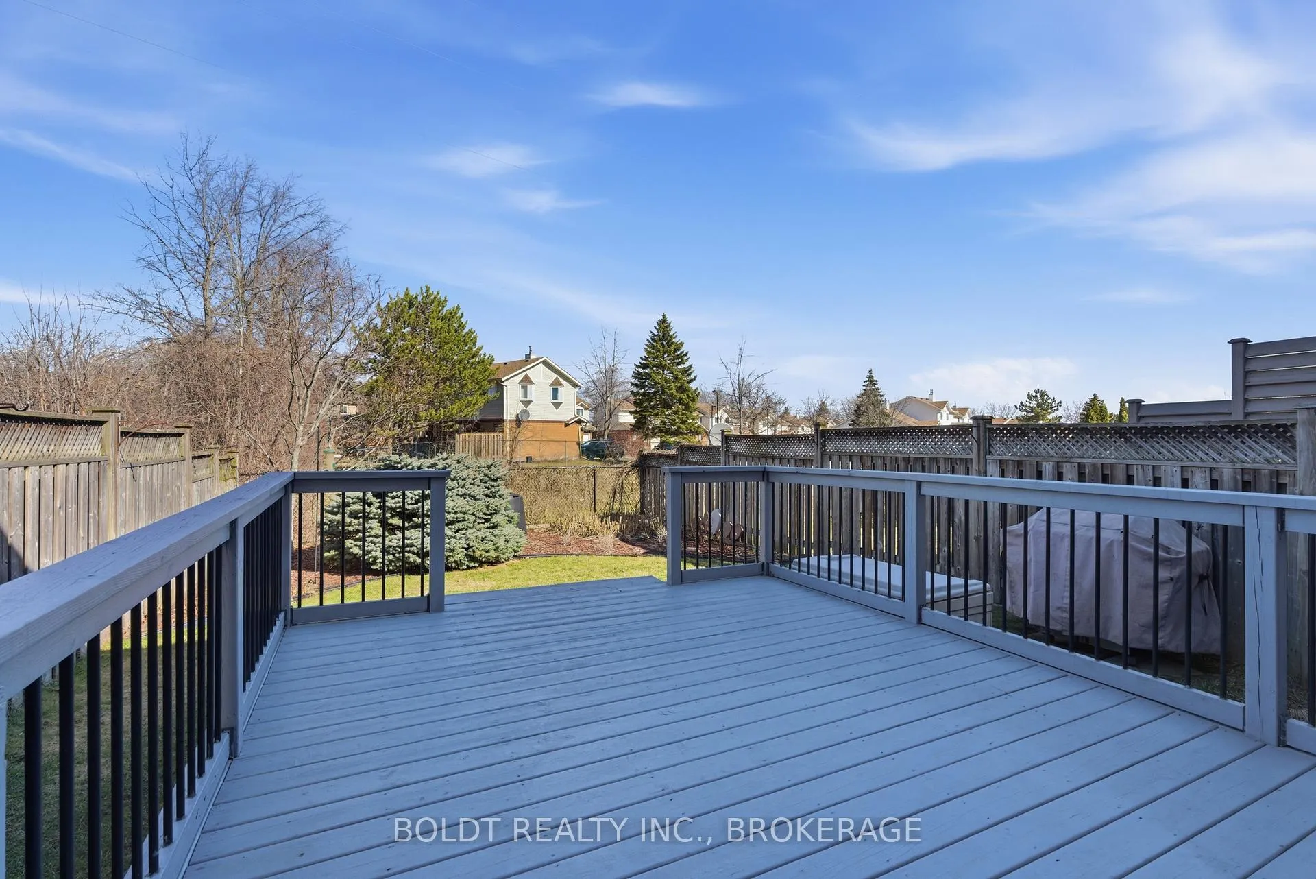 Photo 33 of 153 McBride Drive, St. Catharines, Rykert/Vansickle — HOMEH