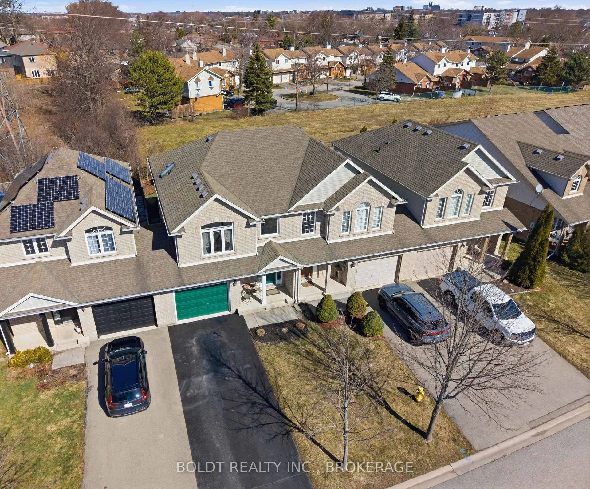 Photo 38 of 153 McBride Drive, St. Catharines, Rykert/Vansickle — HOMEH