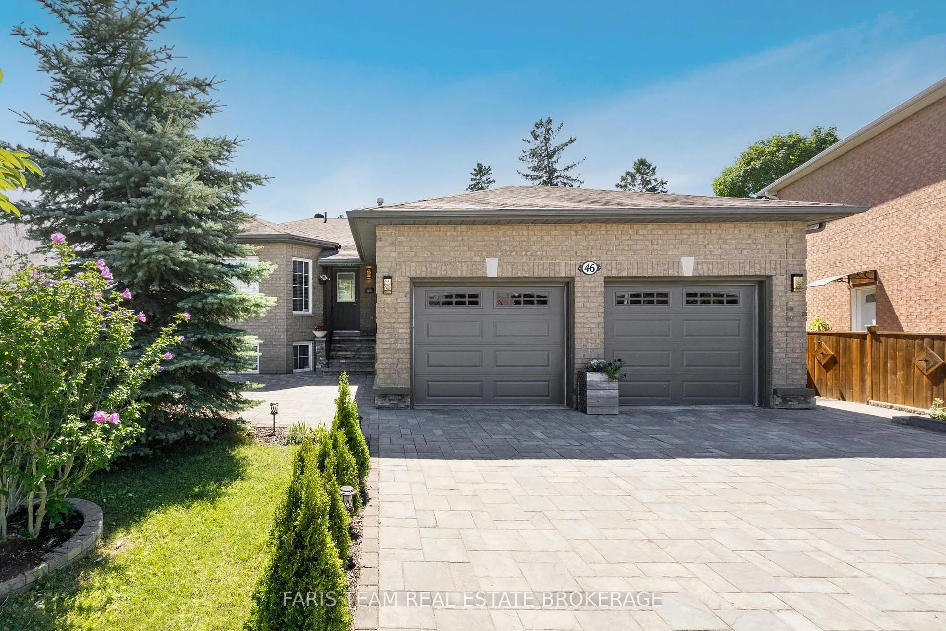 Photo 2 of 46 Kell Place, Barrie, Bayshore — HOMEH