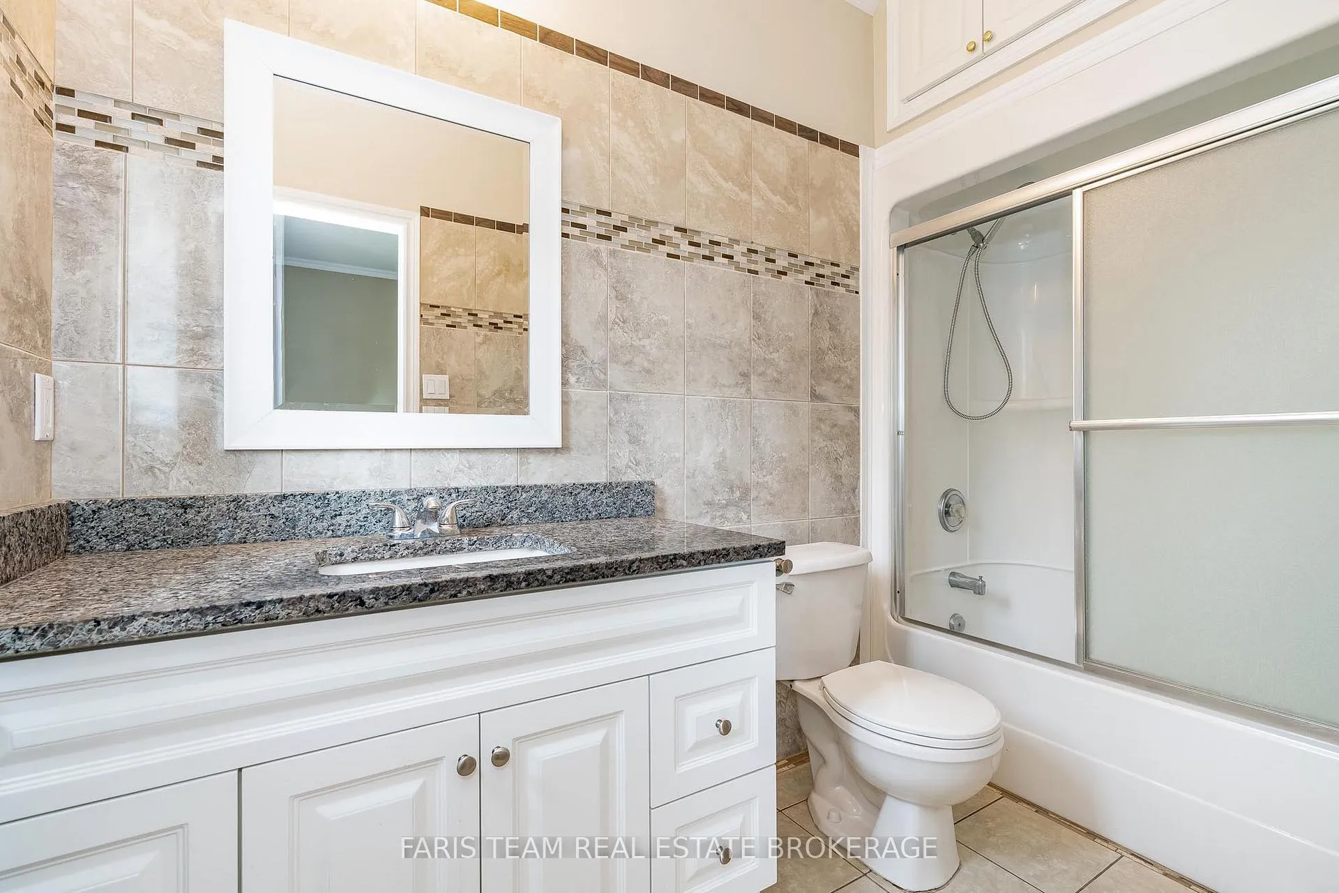 Photo 16 of 46 Kell Place, Barrie, Bayshore — HOMEH