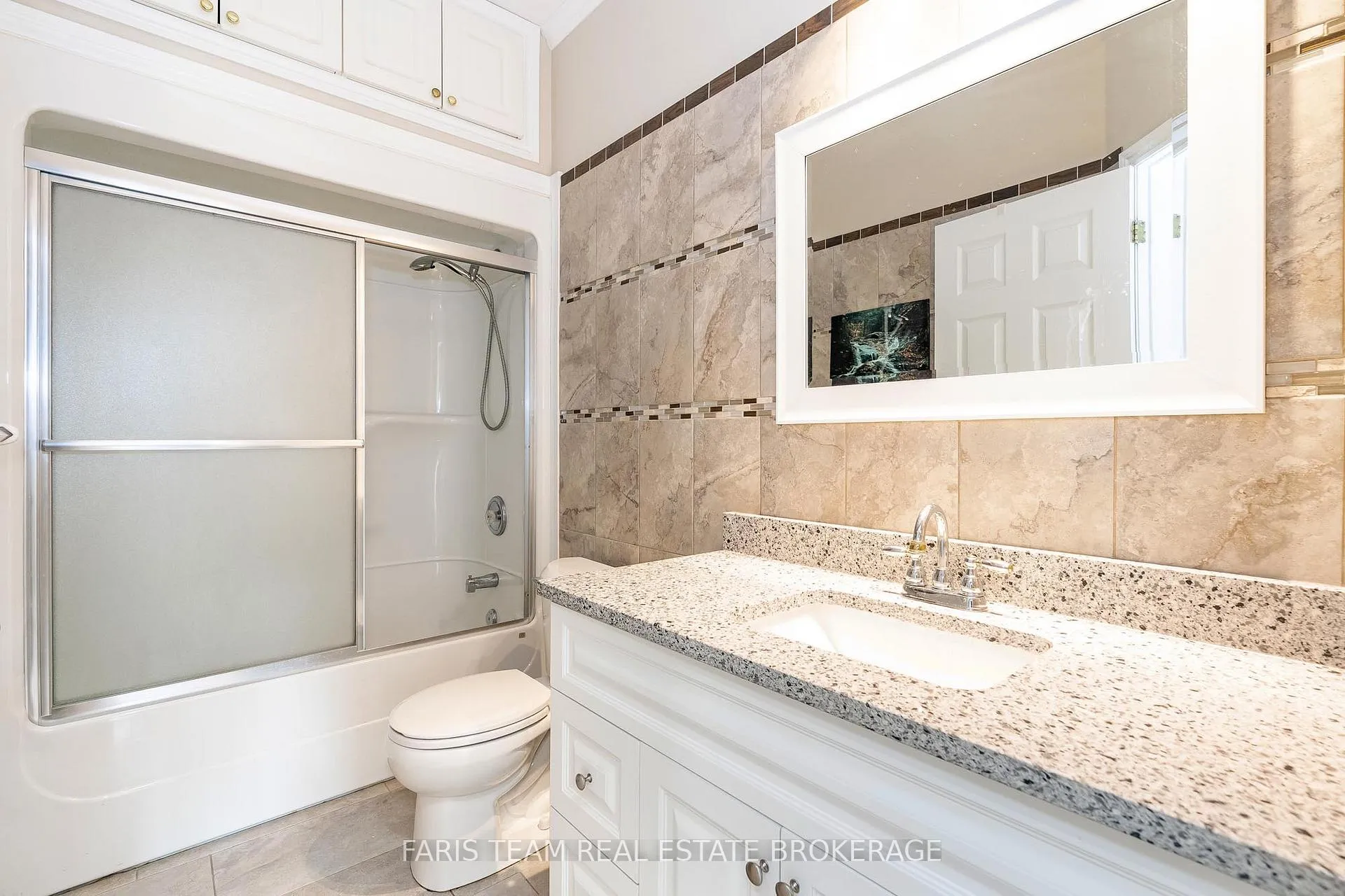 Photo 19 of 46 Kell Place, Barrie, Bayshore — HOMEH