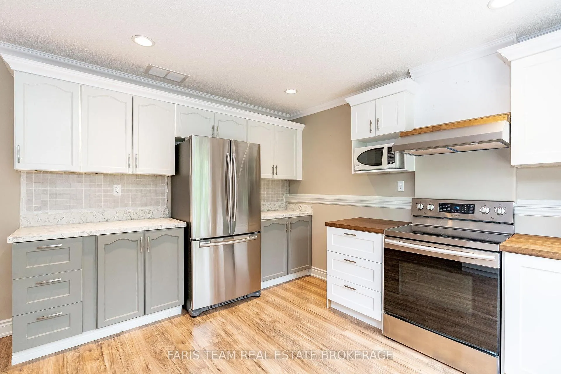 Photo 22 of 46 Kell Place, Barrie, Bayshore — HOMEH