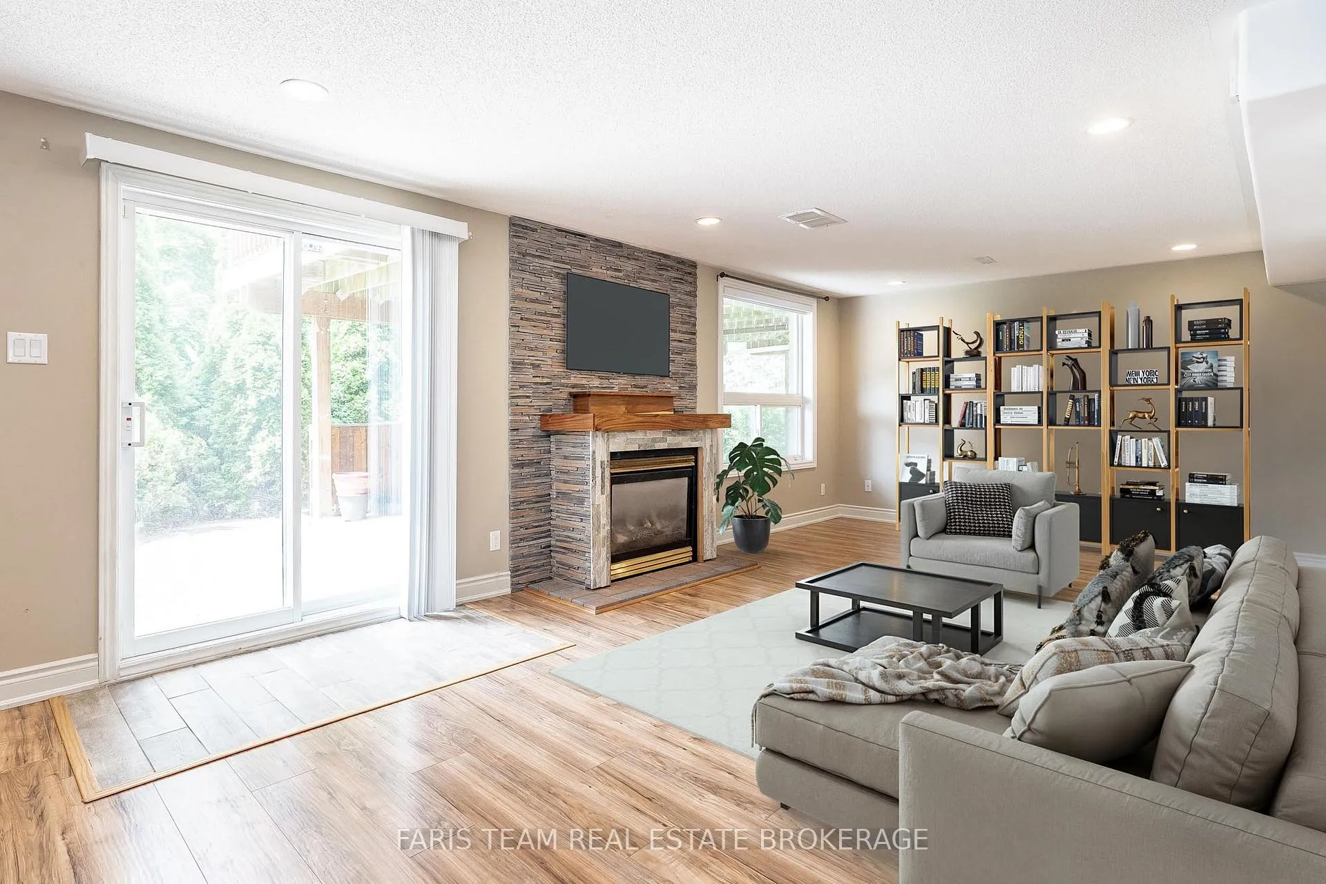 Photo 23 of 46 Kell Place, Barrie, Bayshore — HOMEH