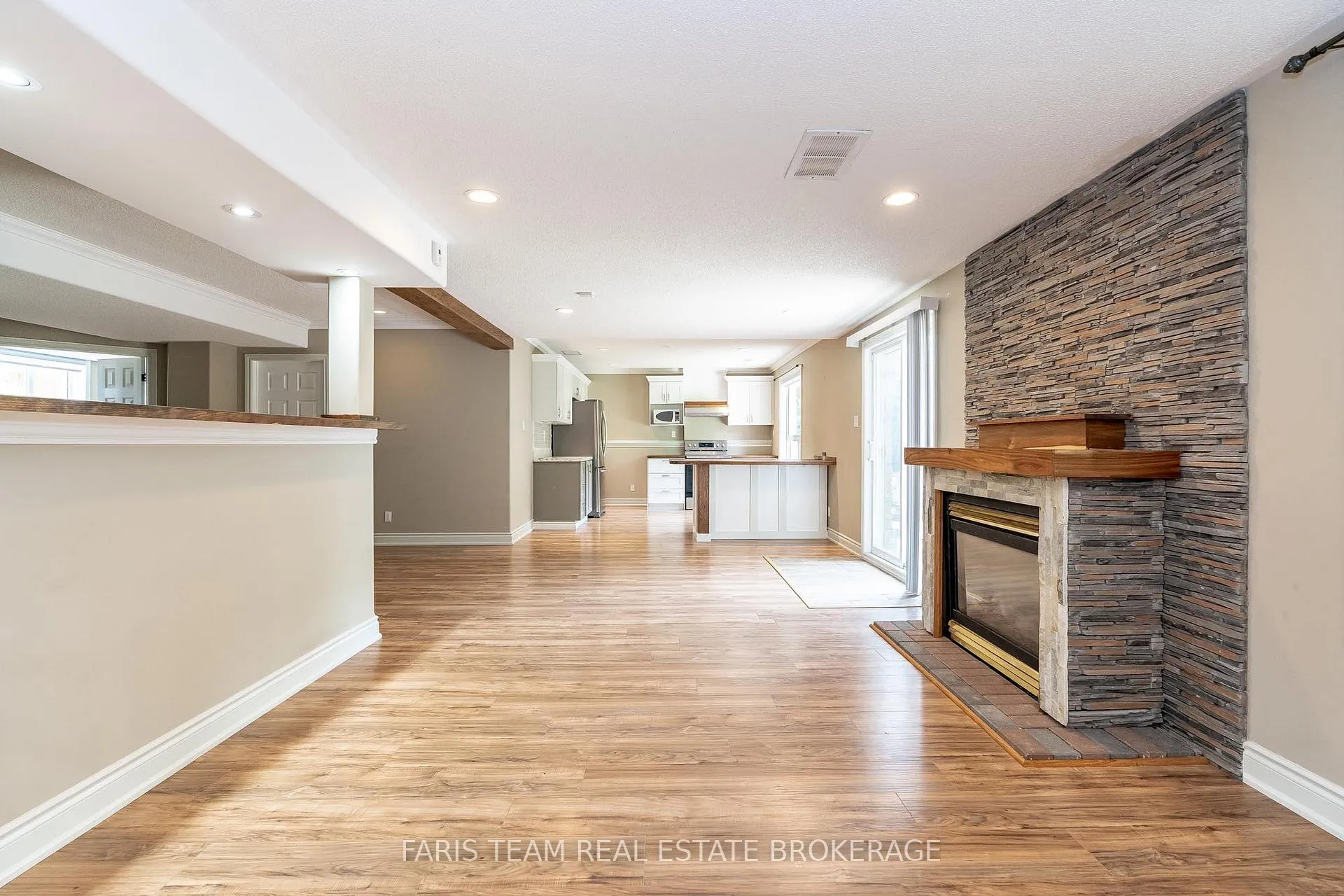 Photo 25 of 46 Kell Place, Barrie, Bayshore — HOMEH