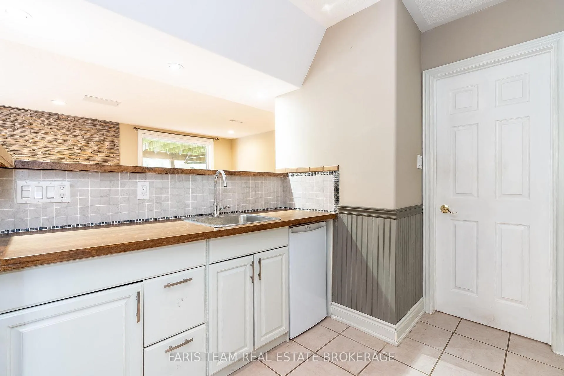 Photo 26 of 46 Kell Place, Barrie, Bayshore — HOMEH