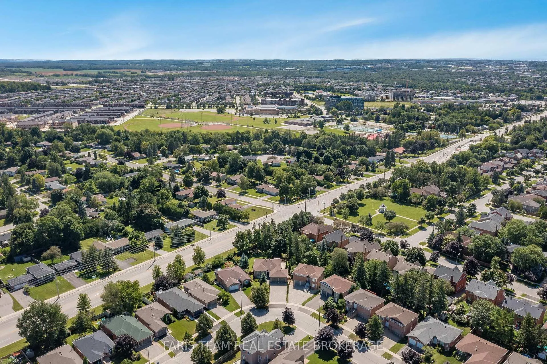 Photo 40 of 46 Kell Place, Barrie, Bayshore — HOMEH