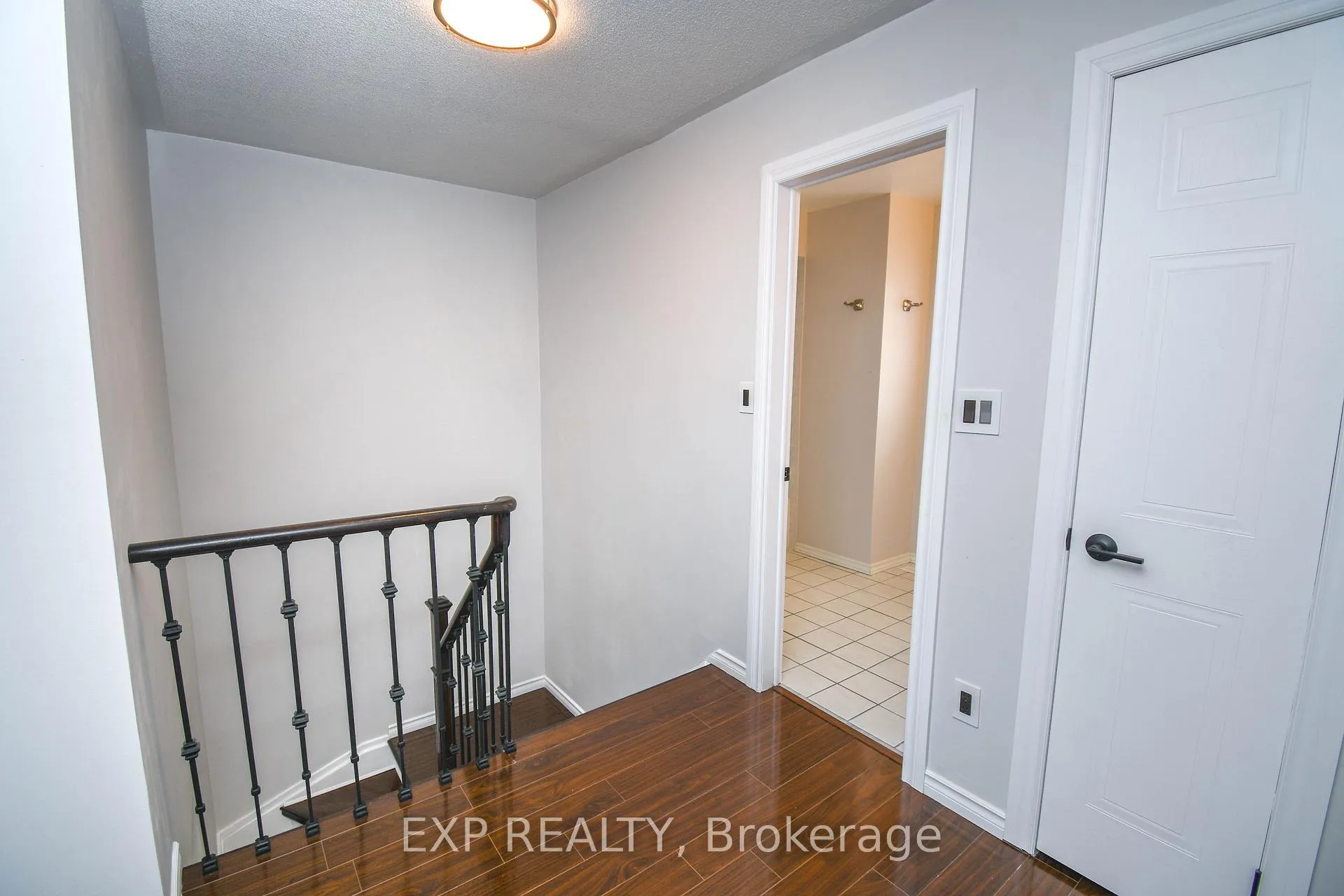 Photo 9 of 30 Aikens Crescent, Barrie, Holly — HOMEH