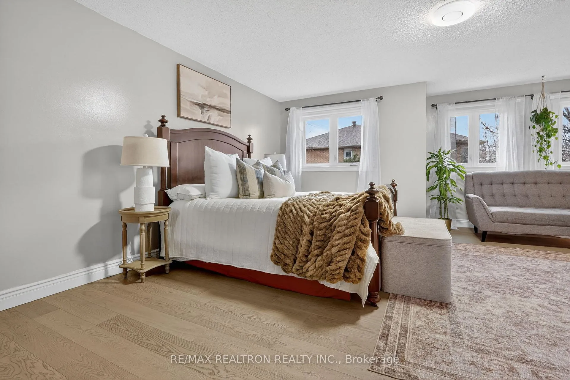 Photo 33 of 15 Bray Drive, Ajax, Central — HOMEH