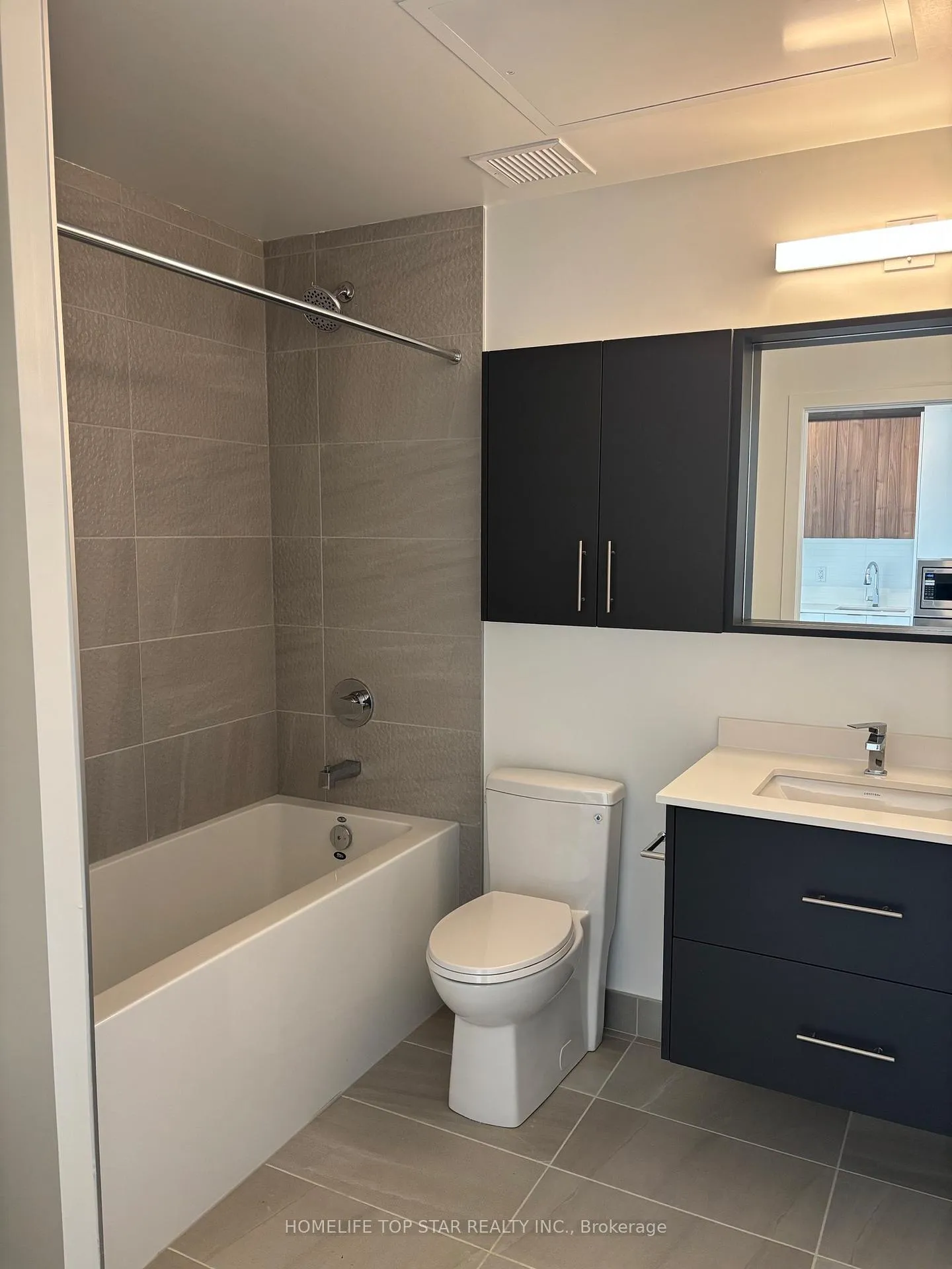 Photo 4 of Unit B-1807, 9751 Markham Road, Markham, Greensborough — HOMEH