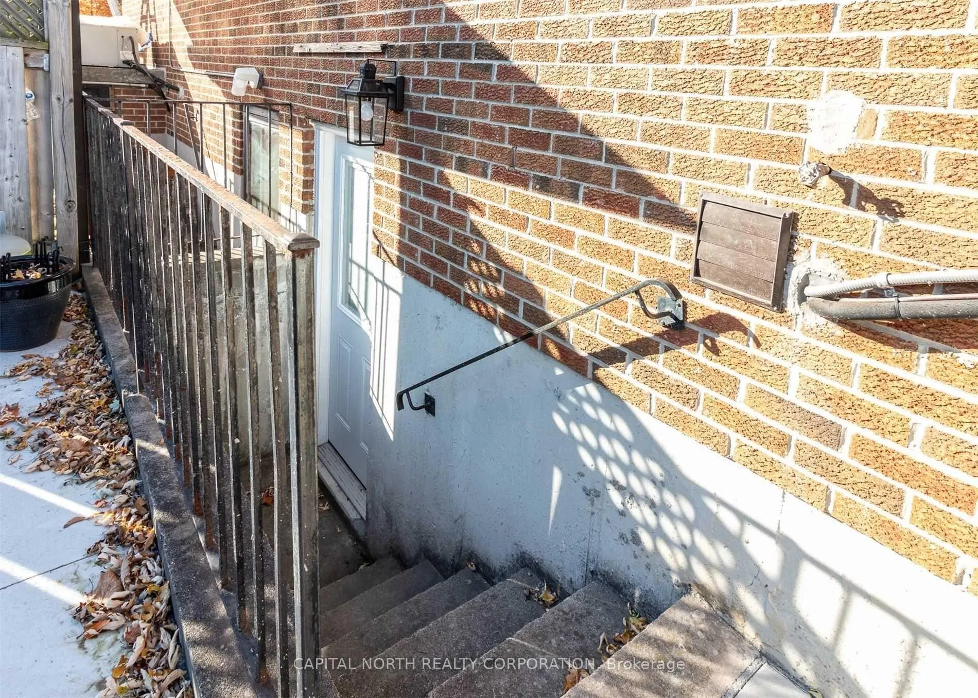 Photo 17 of 53 Alliston Road, Vaughan, East Woodbridge — HOMEH