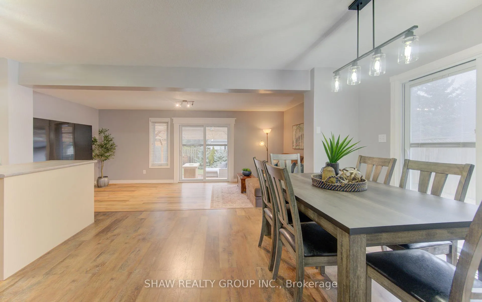 Photo 9 of Unit B, 661 Jacob Lane, Waterloo — HOMEH