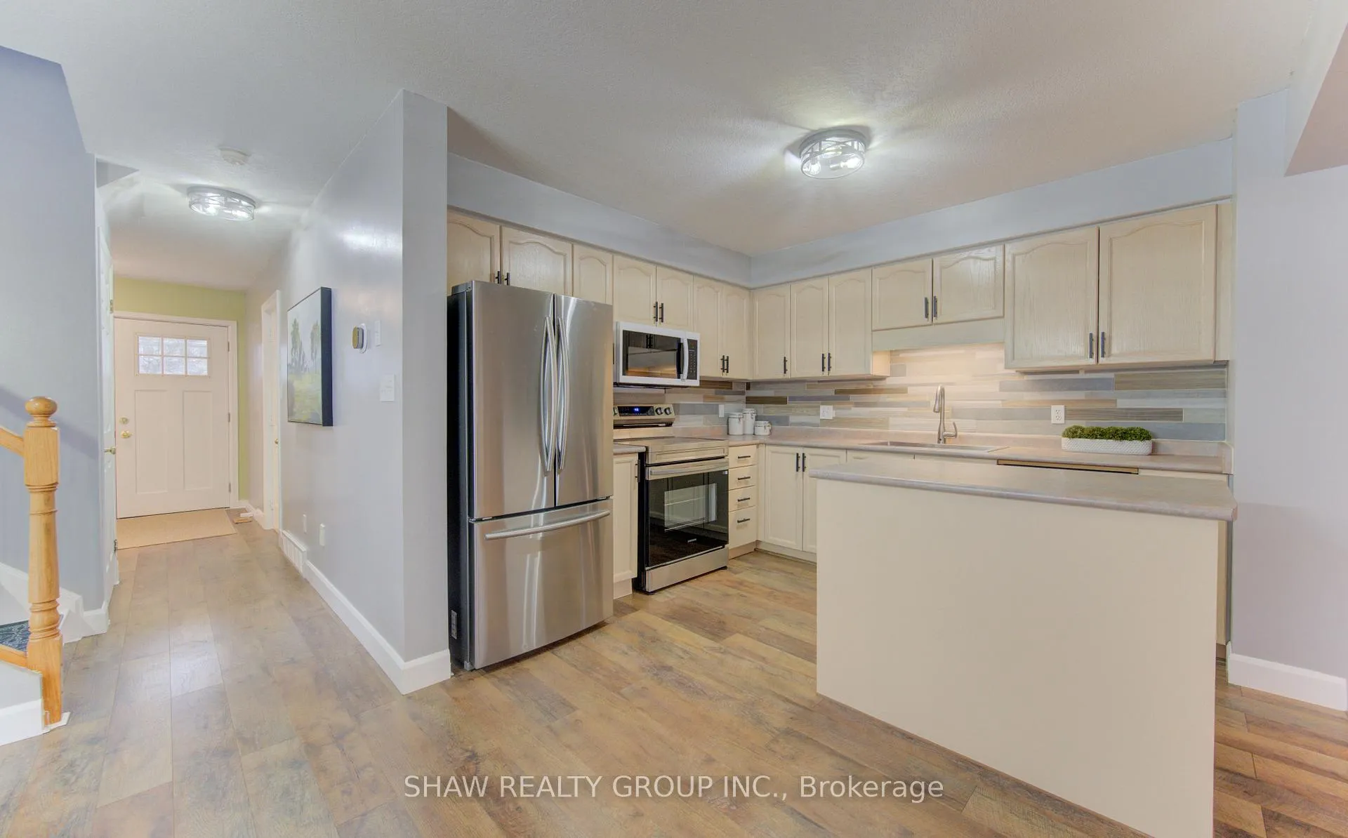 Photo 13 of Unit B, 661 Jacob Lane, Waterloo — HOMEH